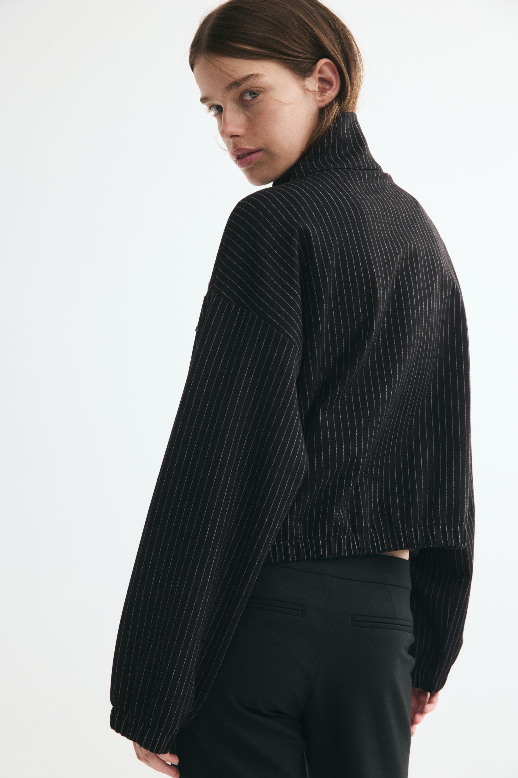 Женские куртки H&M Funnel-Collar Jersey Jacket — фото 6