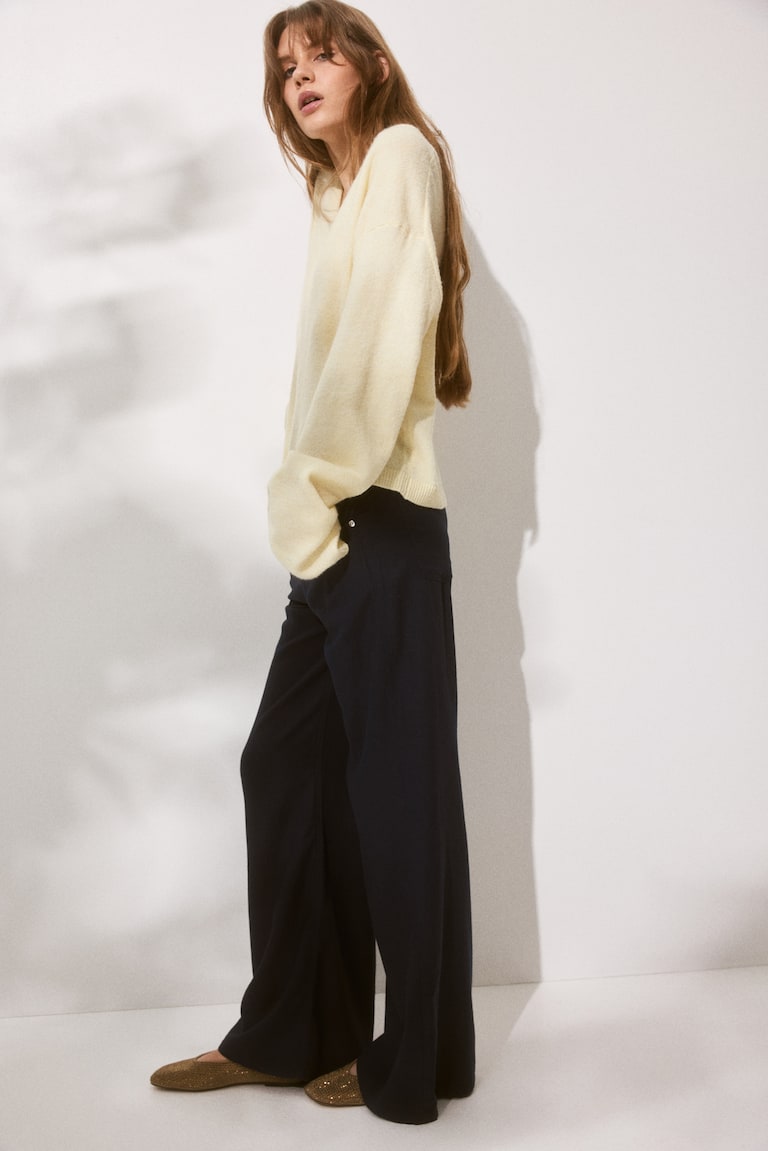 Wide-Leg Linen-Blend Pants