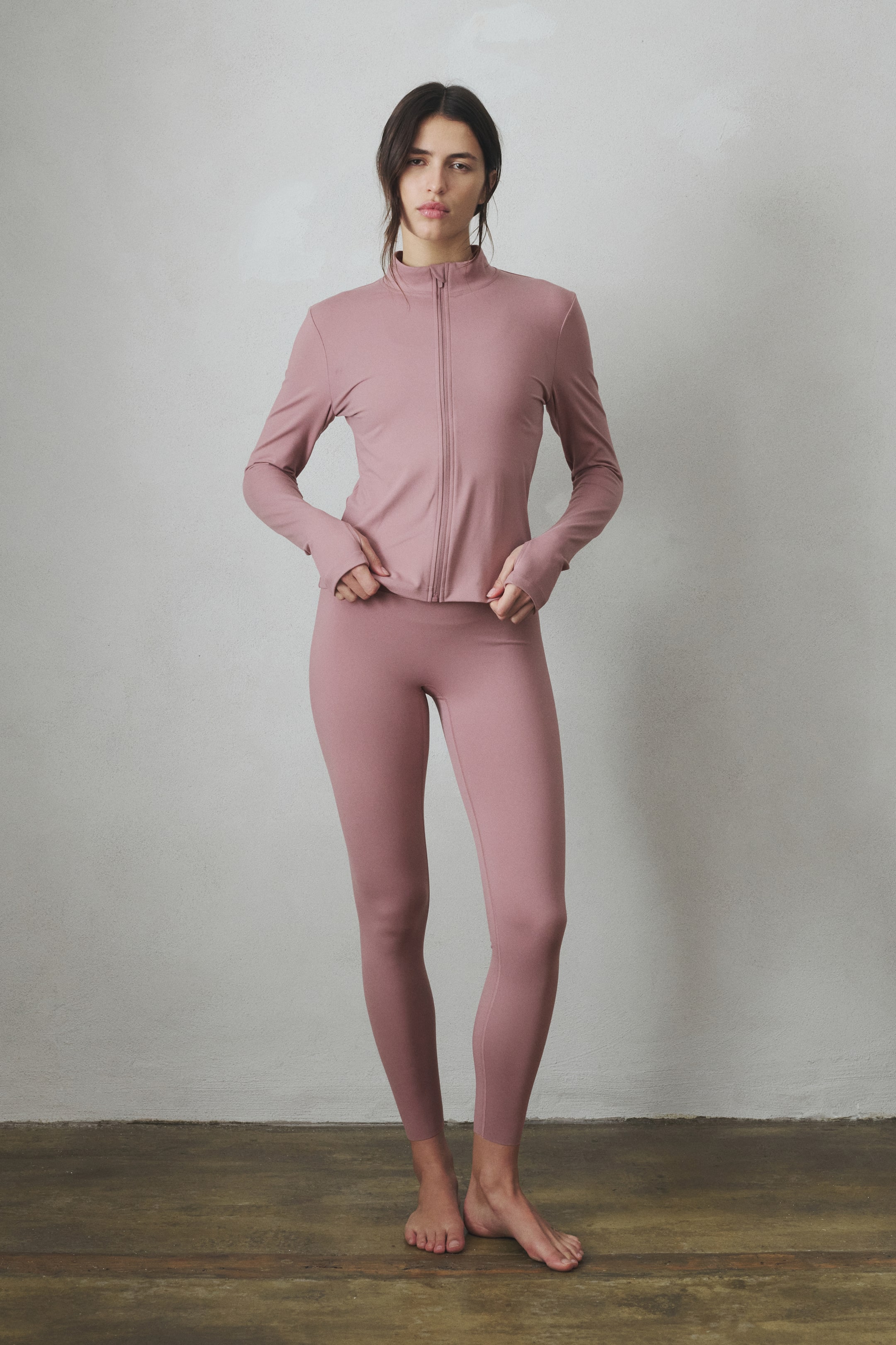 이미지 확대 보기: 집업 스포츠 재킷 SoftMove™ - 더스티 핑크 - 여성 | H&M KR 3