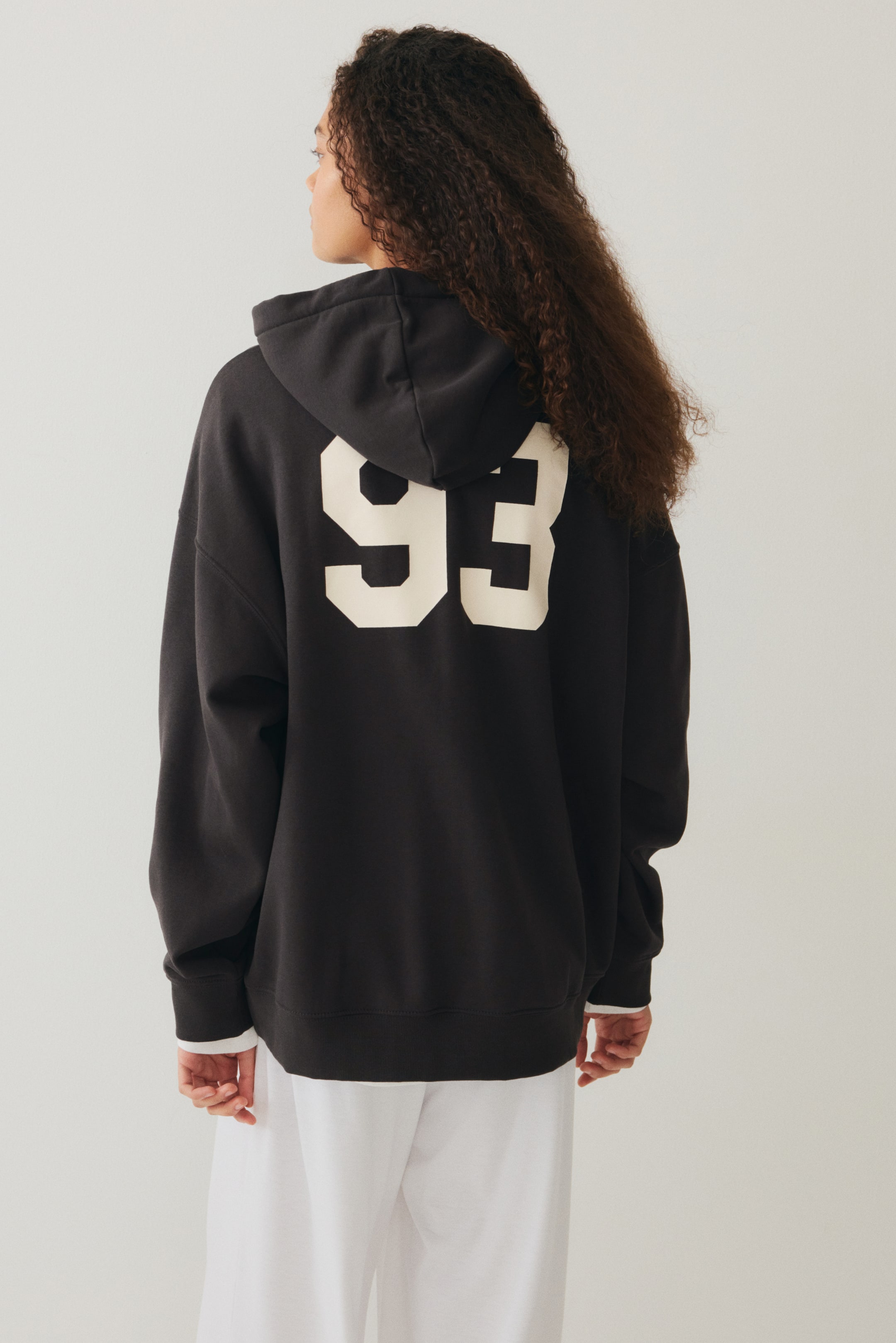 View larger image: Oversized hoodie - Black - Ladies | H&M GB 4