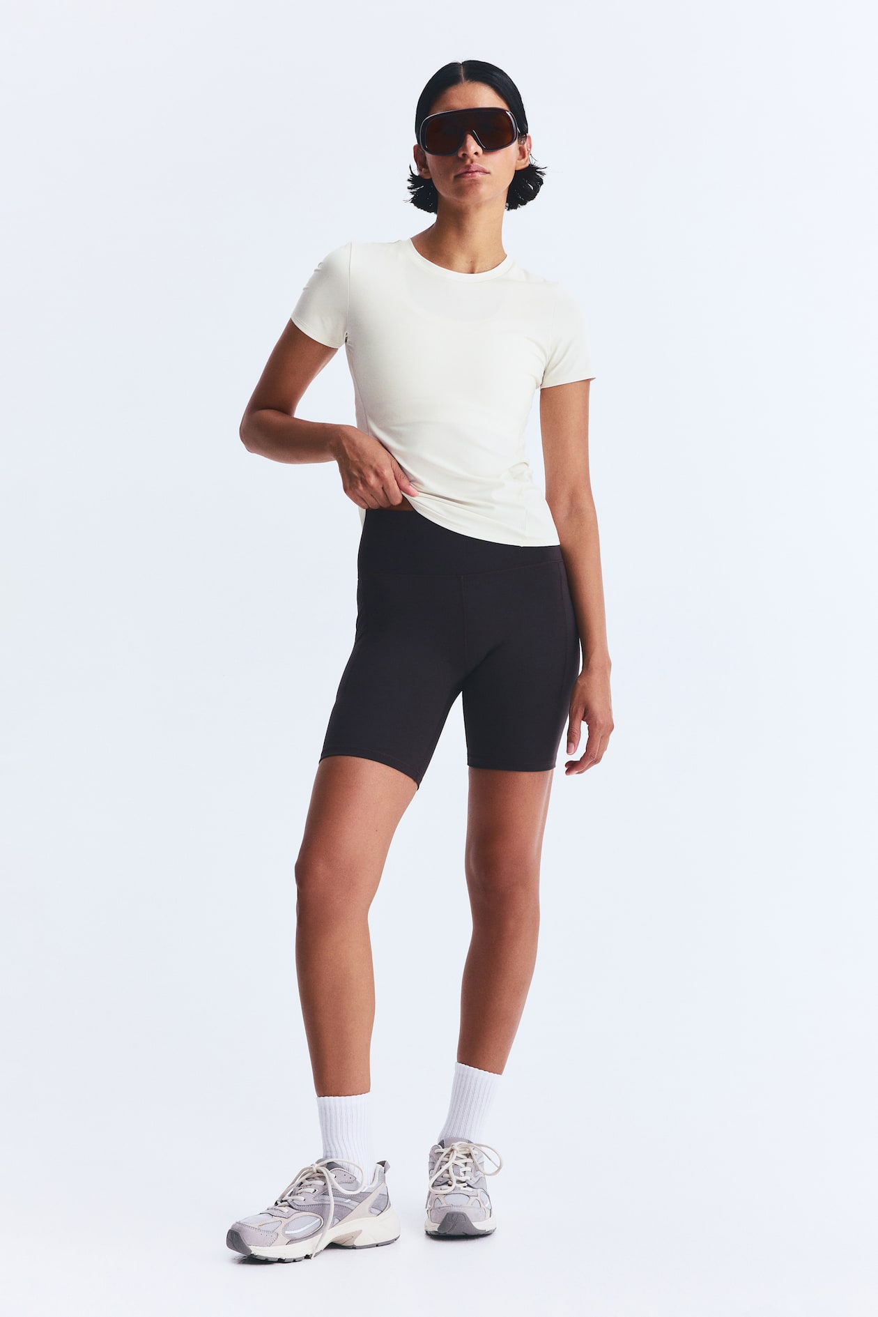 Sports Top with DryMove - image 4