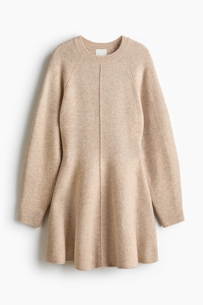 Ausgestelltes Strickkleid - Mattbeige/Dunkelgraumeliert/Hellgelb - 1