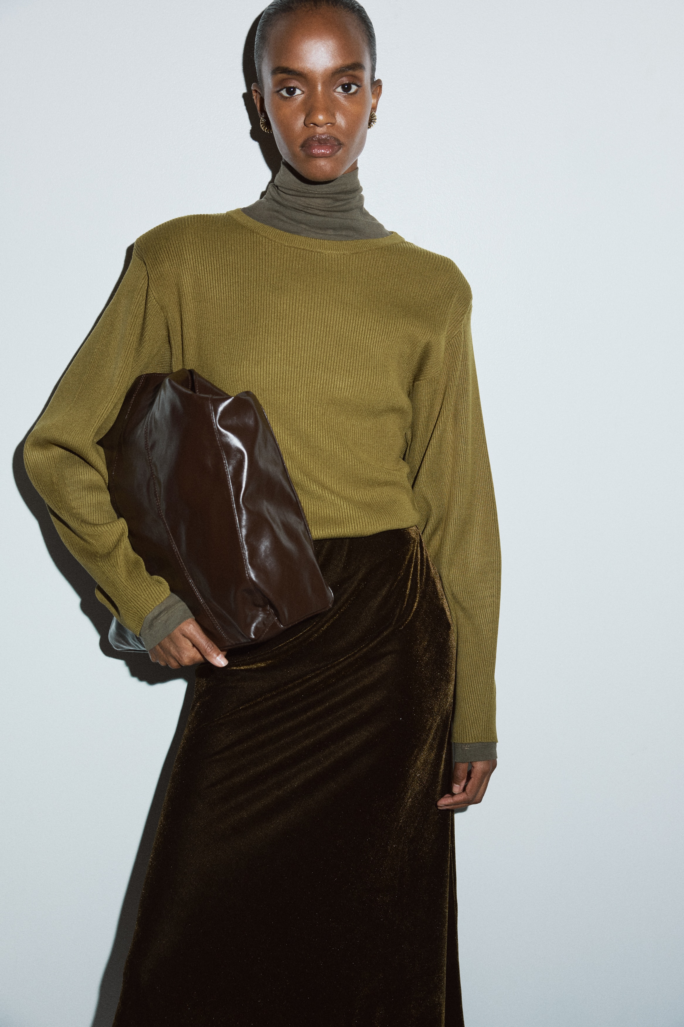 Velour Skirt - Dark green - Ladies | H&M US