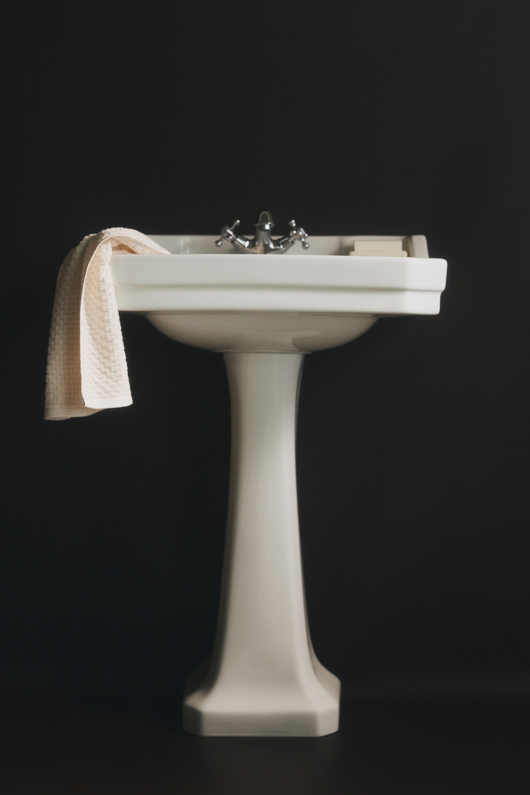 View larger image: Textured hand towel - Cream - Home All | H&M IE 1