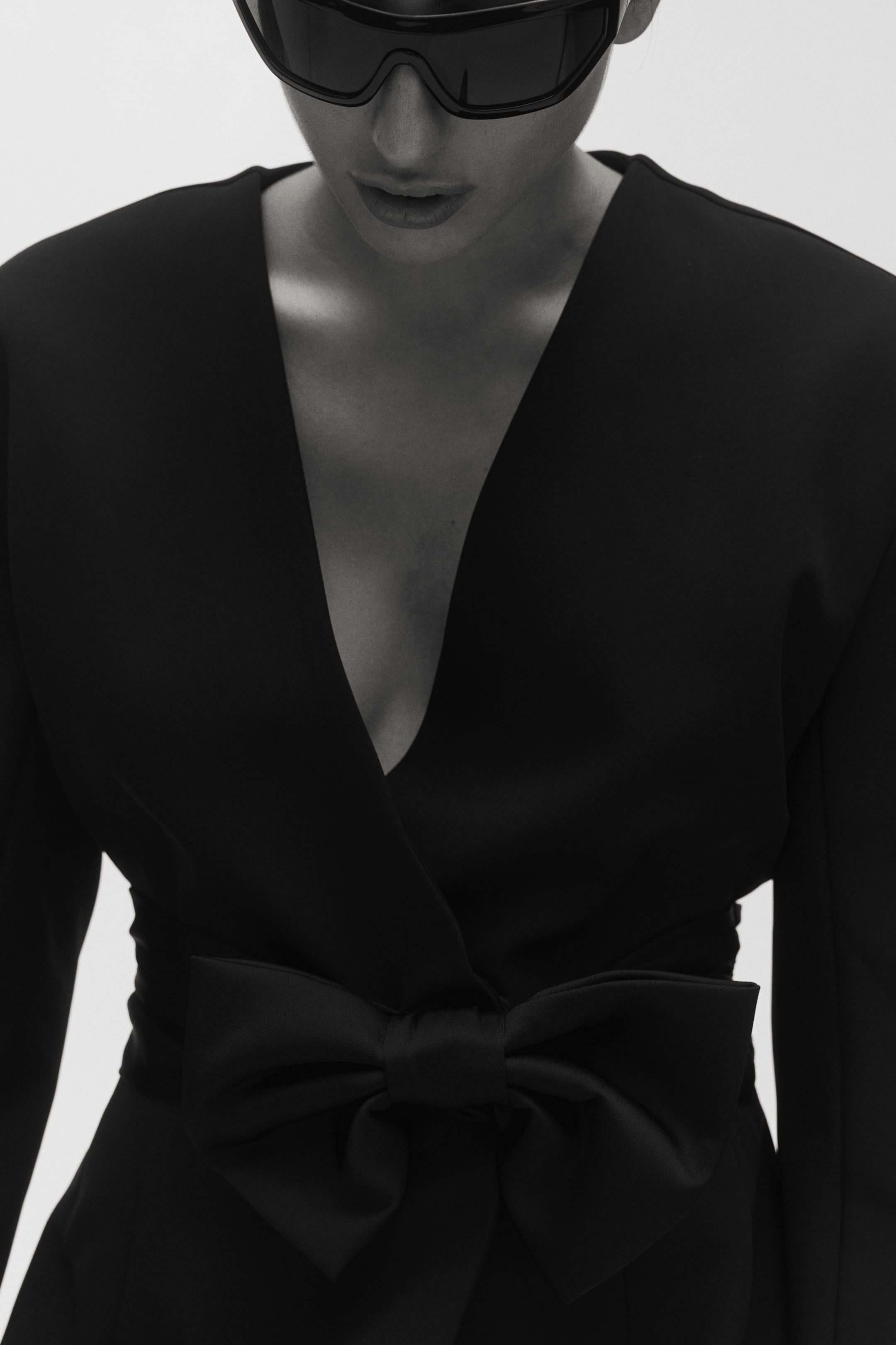 View larger image: Bow-detail dress - Black - Ladies | H&M SG 2