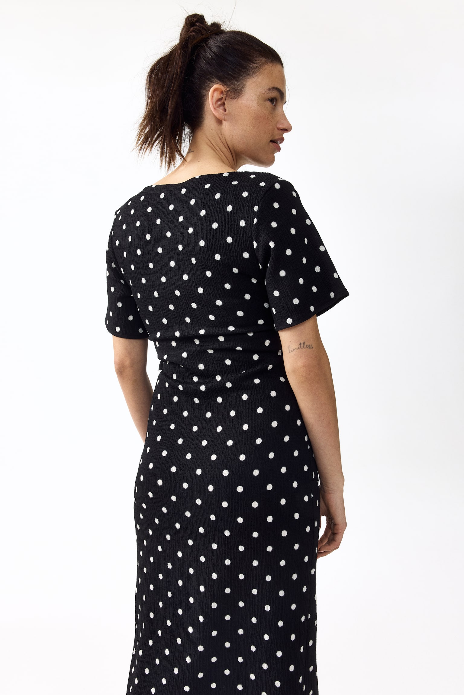 MAMA Crinkled wrap dress - Black/Polka dot/Light beige/Cream/Black patterned/White/Red patterned - 5