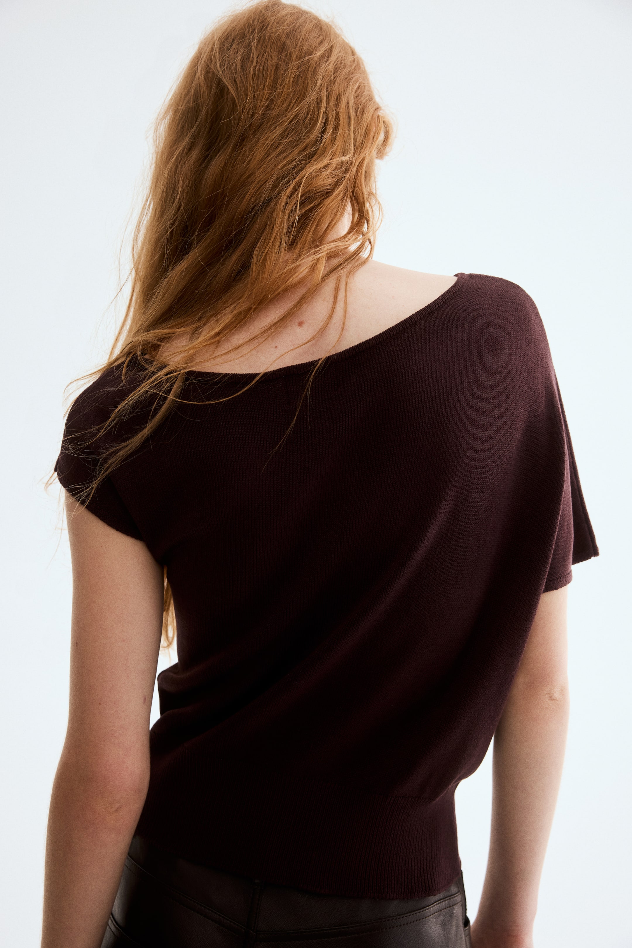 Fine-Knit One-Shoulder Top