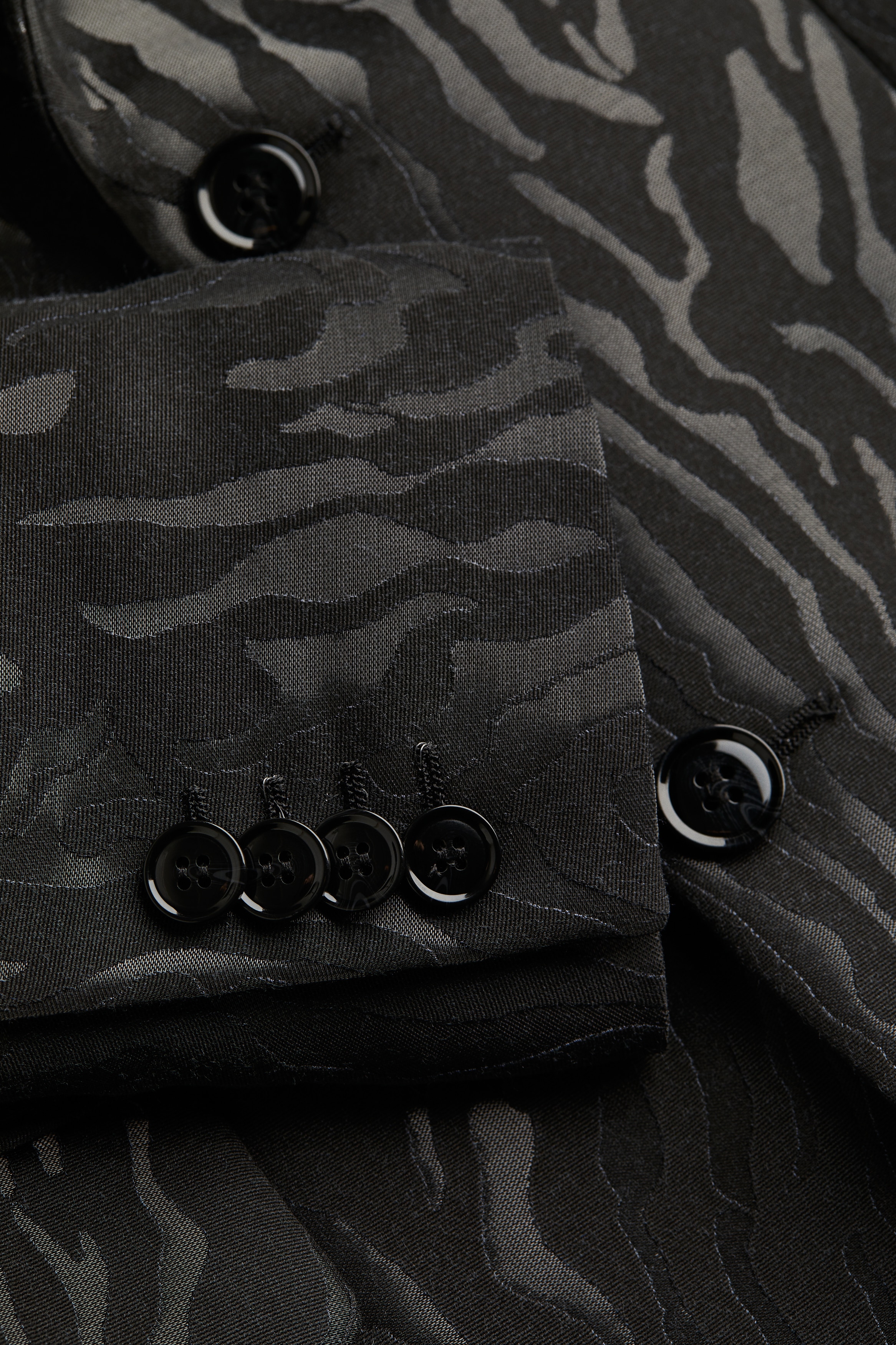 Veste H&M Neuve - Taille S - Noir Jacquard Motifs Géométriques Blancs - Modèle épuisé