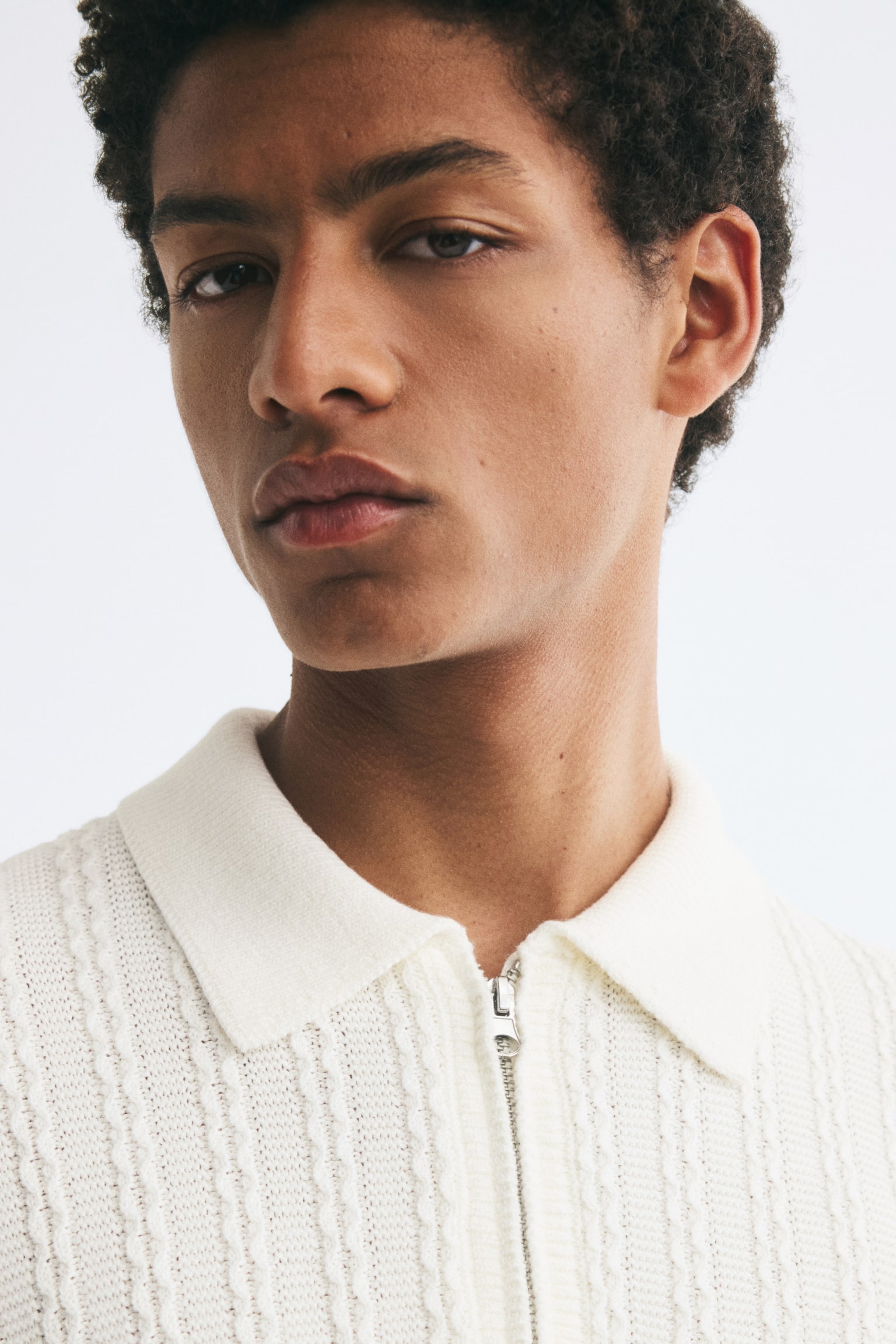 Мужское поло H&M Relaxed-Fit Half-Zip Polo Shirt, цвет: Кремовый — фото 3