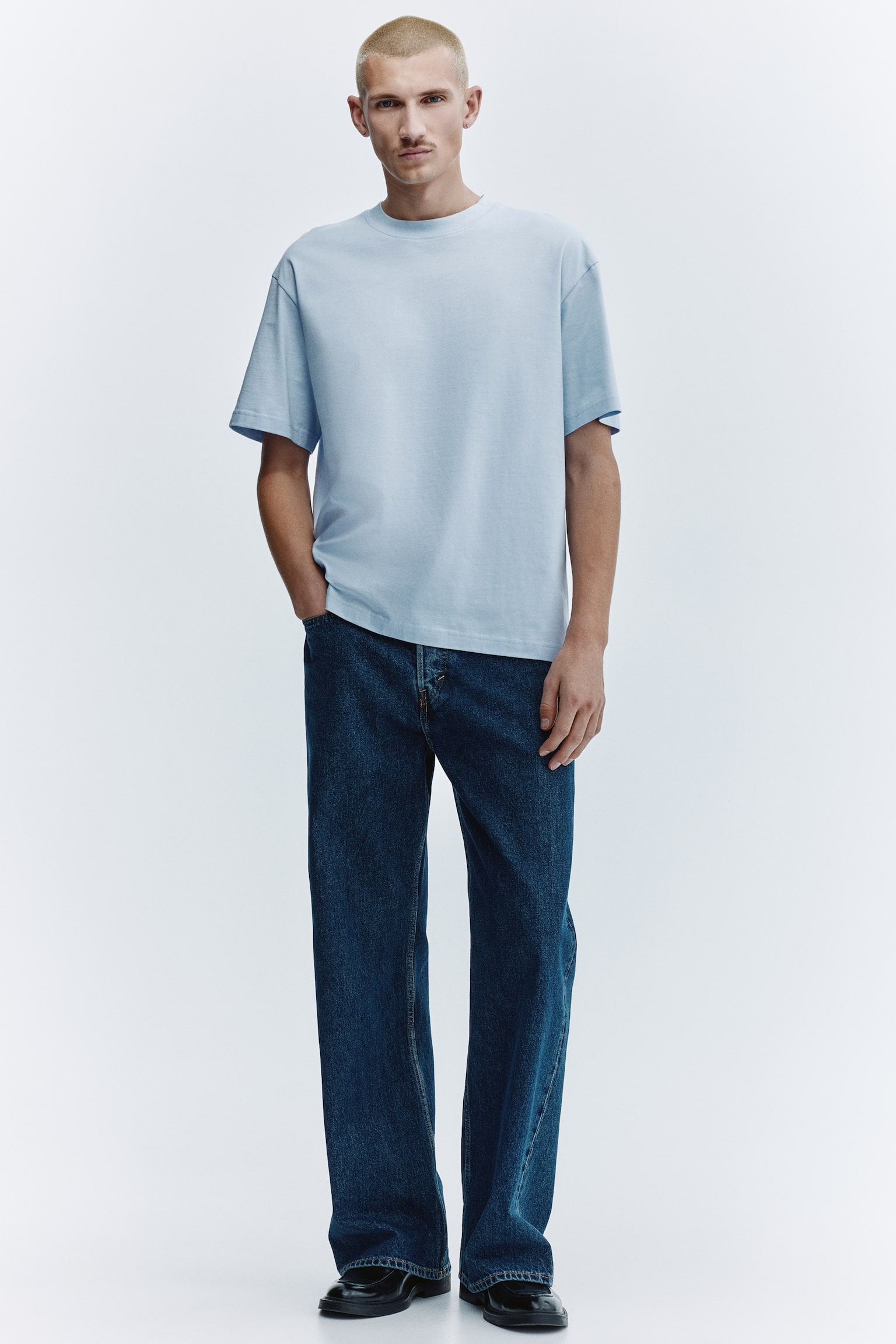 Loose Fit T-shirt - Light blue/White/Forest green/Brown/Dark plum purple/Black/Dusty blue/Dark grey/Blue/Brown/Light blue/Green/Dark teal/Beige - 4