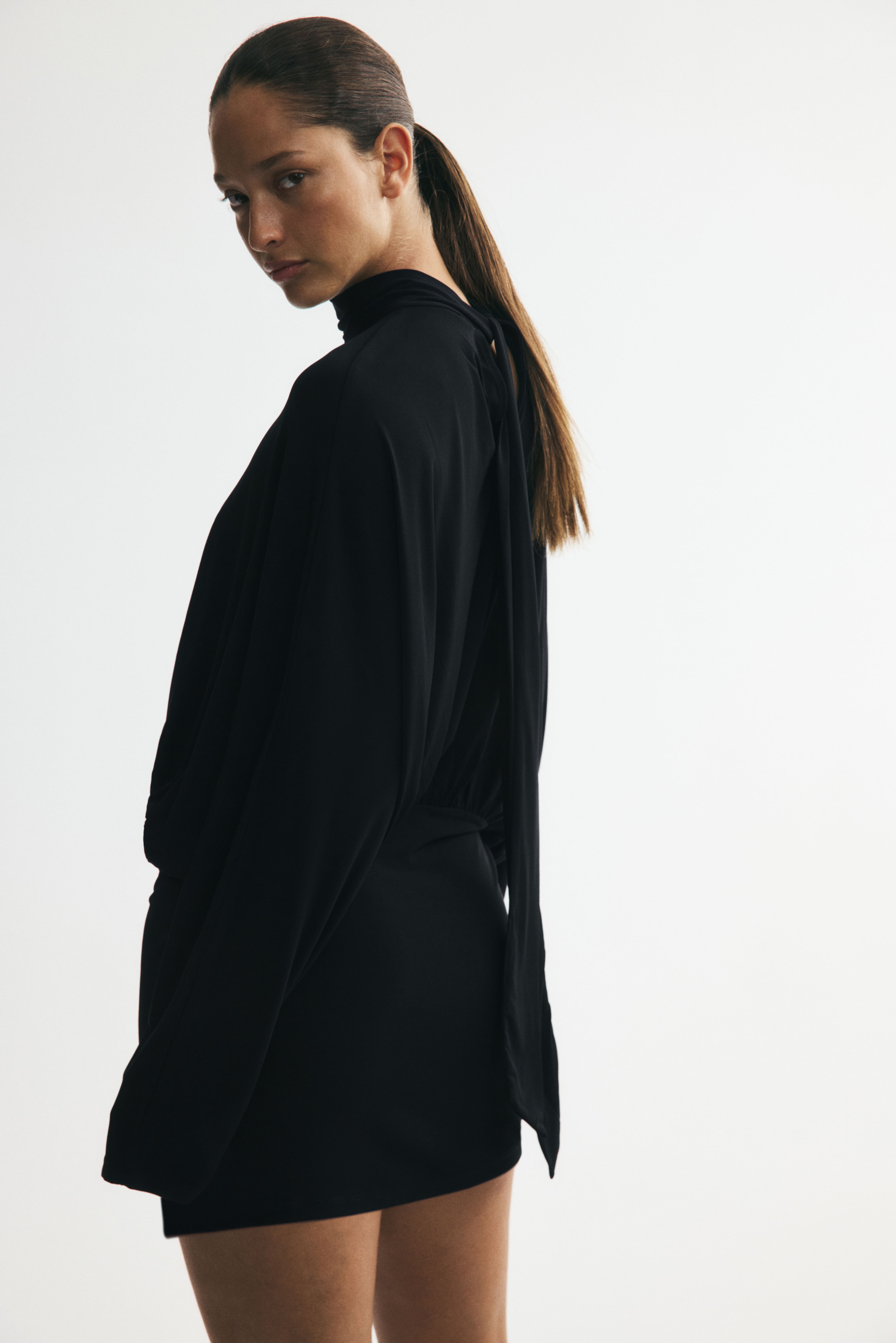 Batwing-Sleeved Tie-Detail Dress