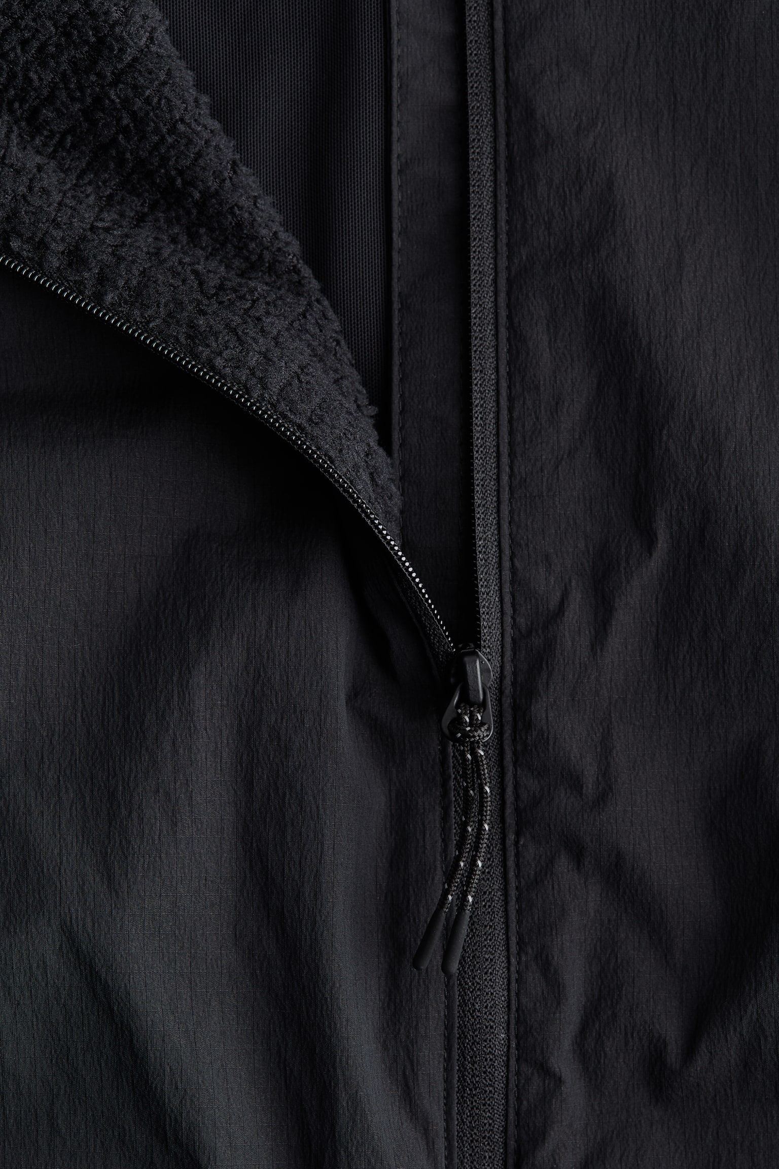Женский жилет H&M Move Water-Repellent Sports, цвет: Чёрный — фото 8