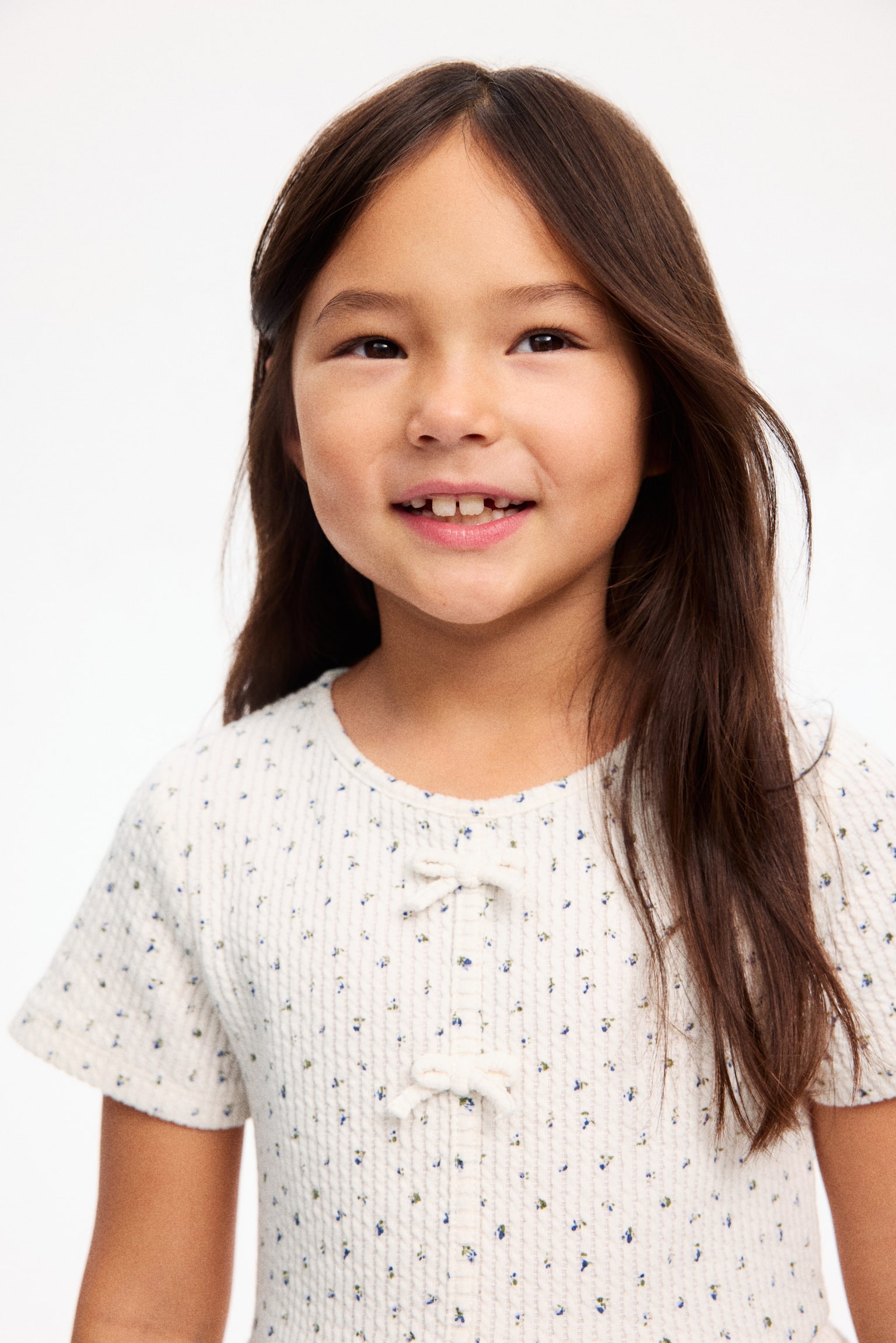 Dvodelni komplet od reljefnog žerseja - Krem/cvetni dezen/Crna/tufnice - 5