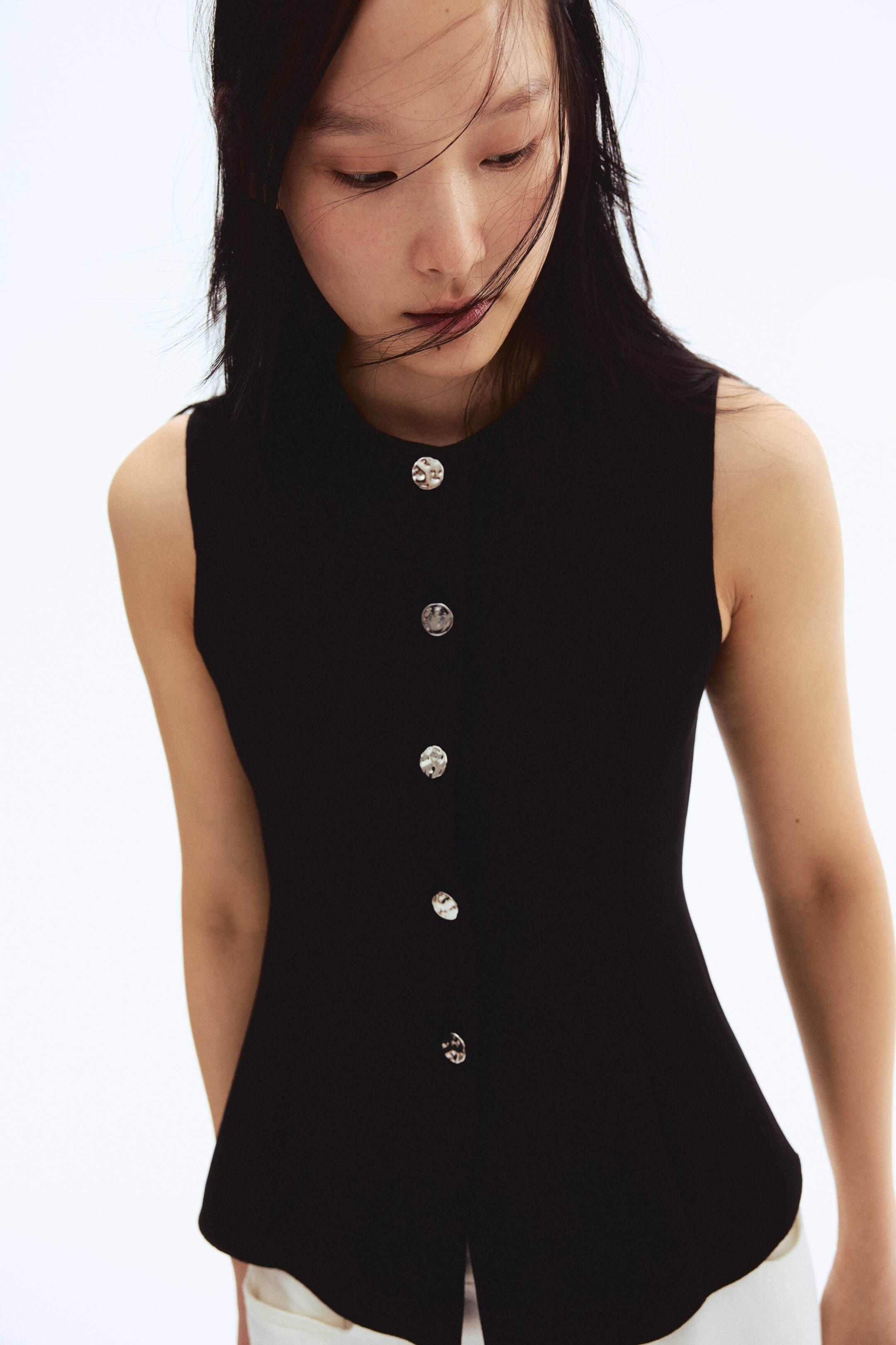 Büyük resmi görüntüle: İnterlok Yelek - Siyah - KADIN | H&M TR 2