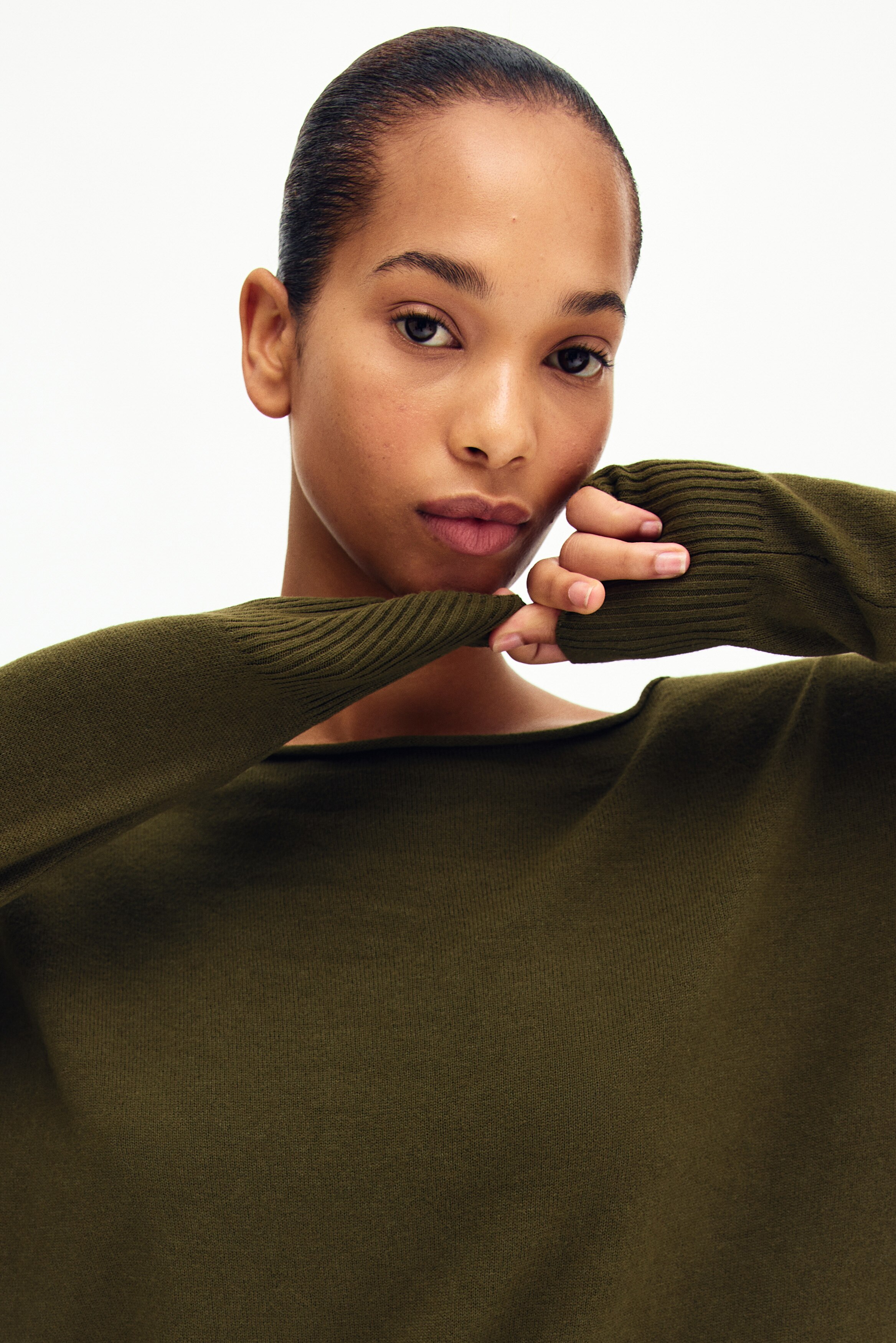 Off-the-Shoulder Sweater, image 26 of 34