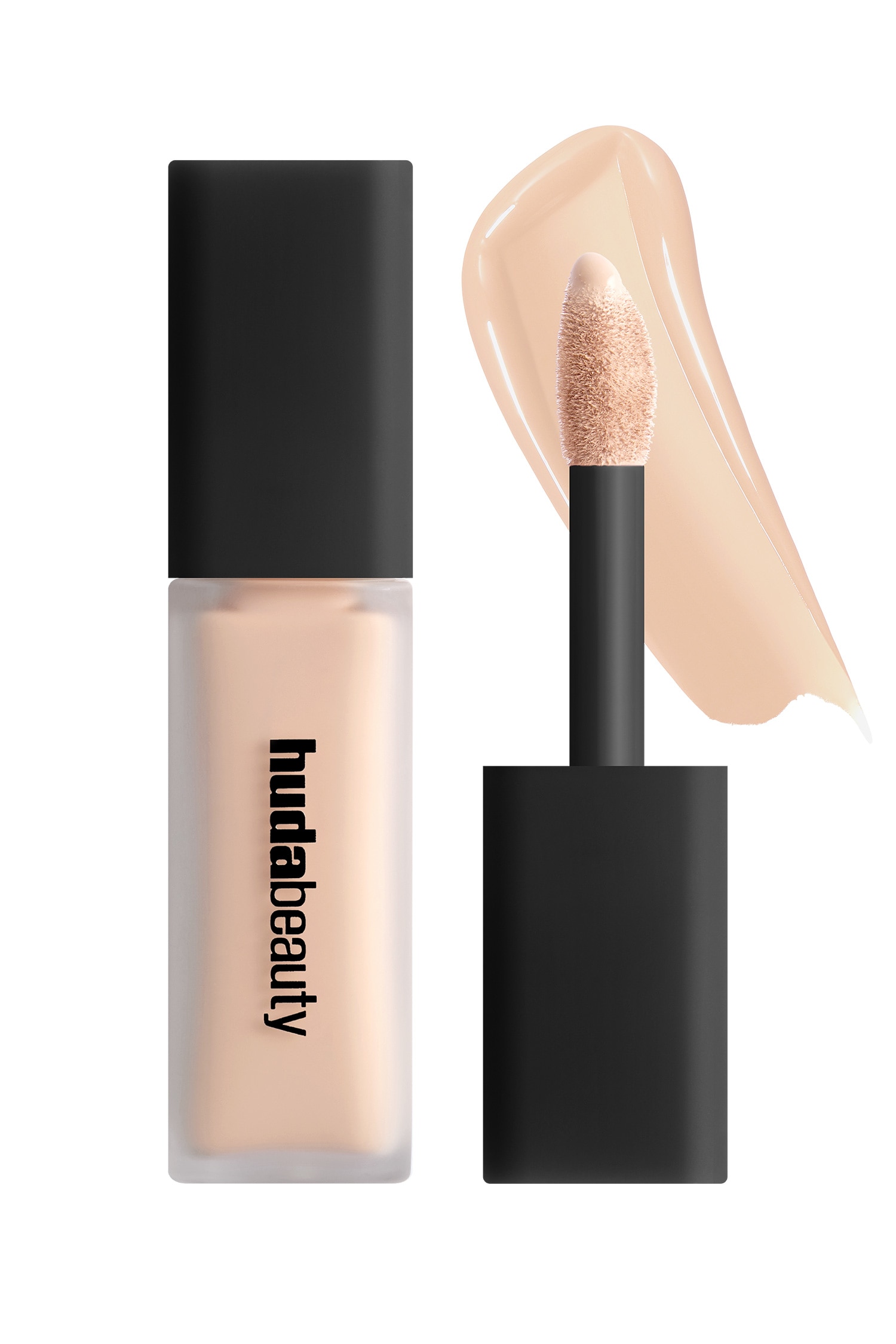 #fauxfilter Luminous Matte ConcealerModell