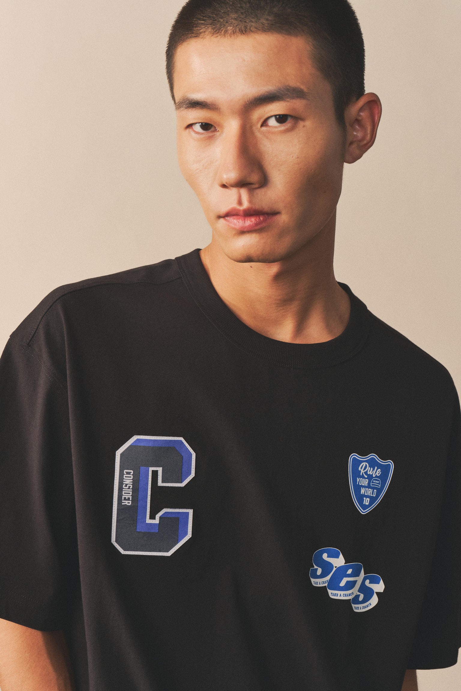 Áo thun Loose Fit - Màu đen/Consider - 5