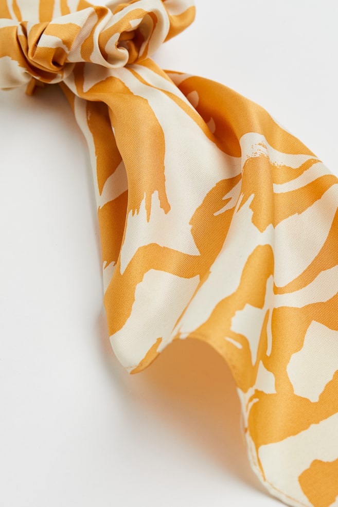 Scarf-detail scrunchie - Yellow/Patterned - 2