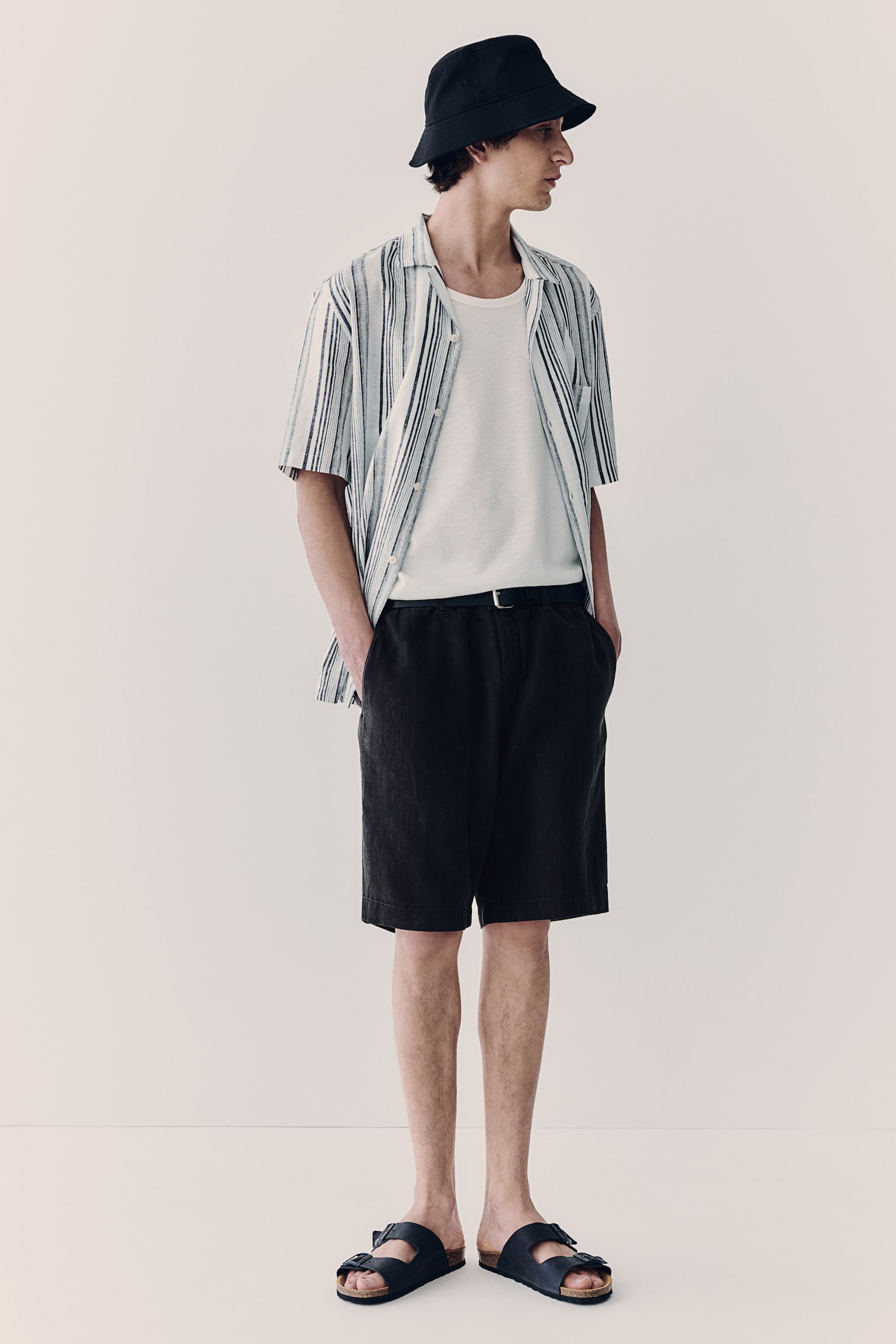 Regular Fit Linen shorts - Black/White/Navy blue - 1