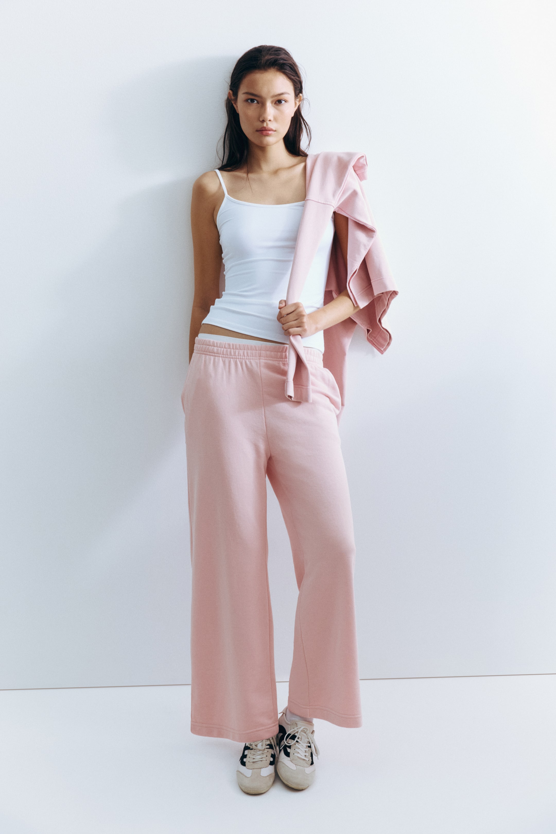 View larger image: Sweatpants - Light pink - Ladies | H&M IN 1