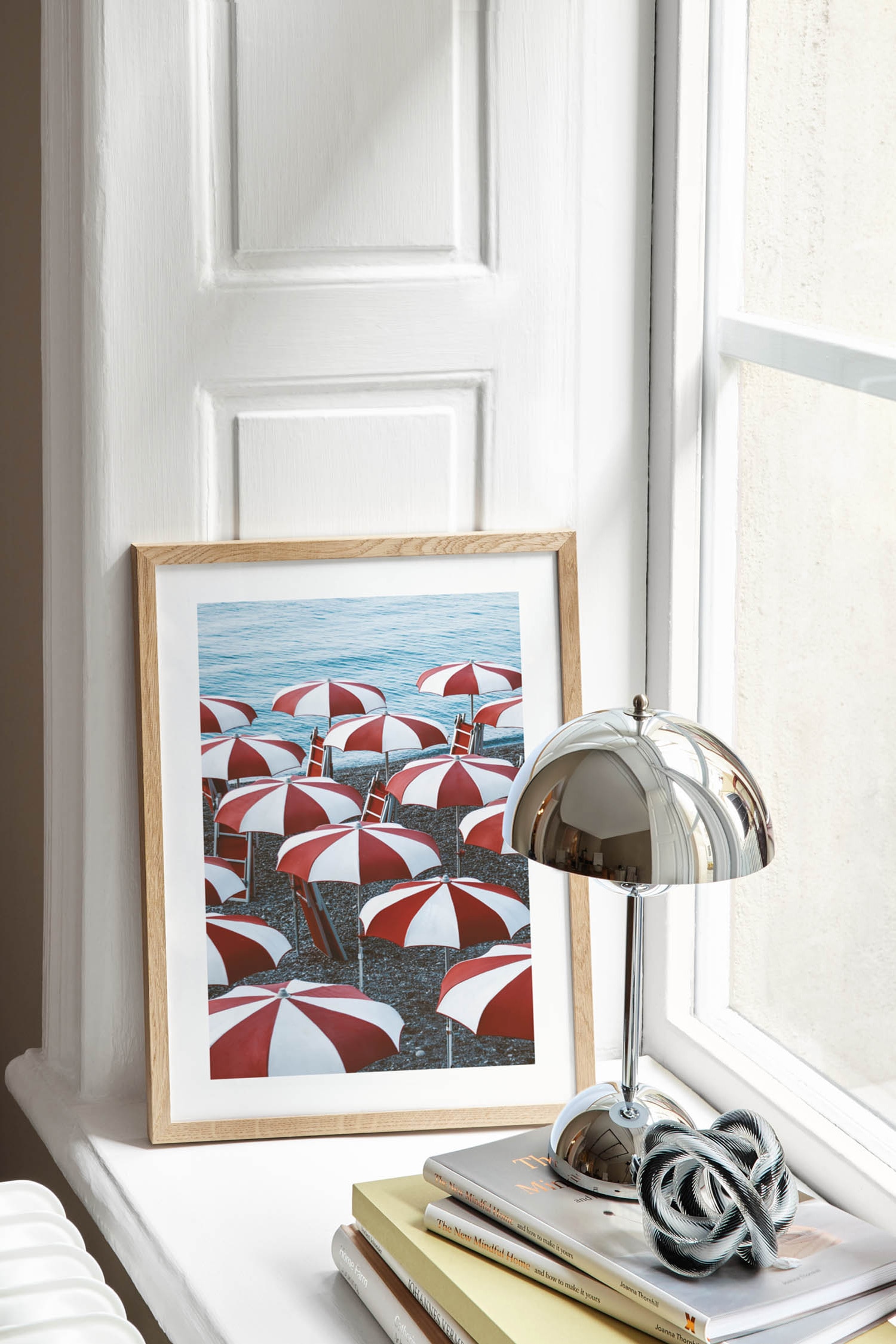 Striped Beach Umbrellas Poster - Rot