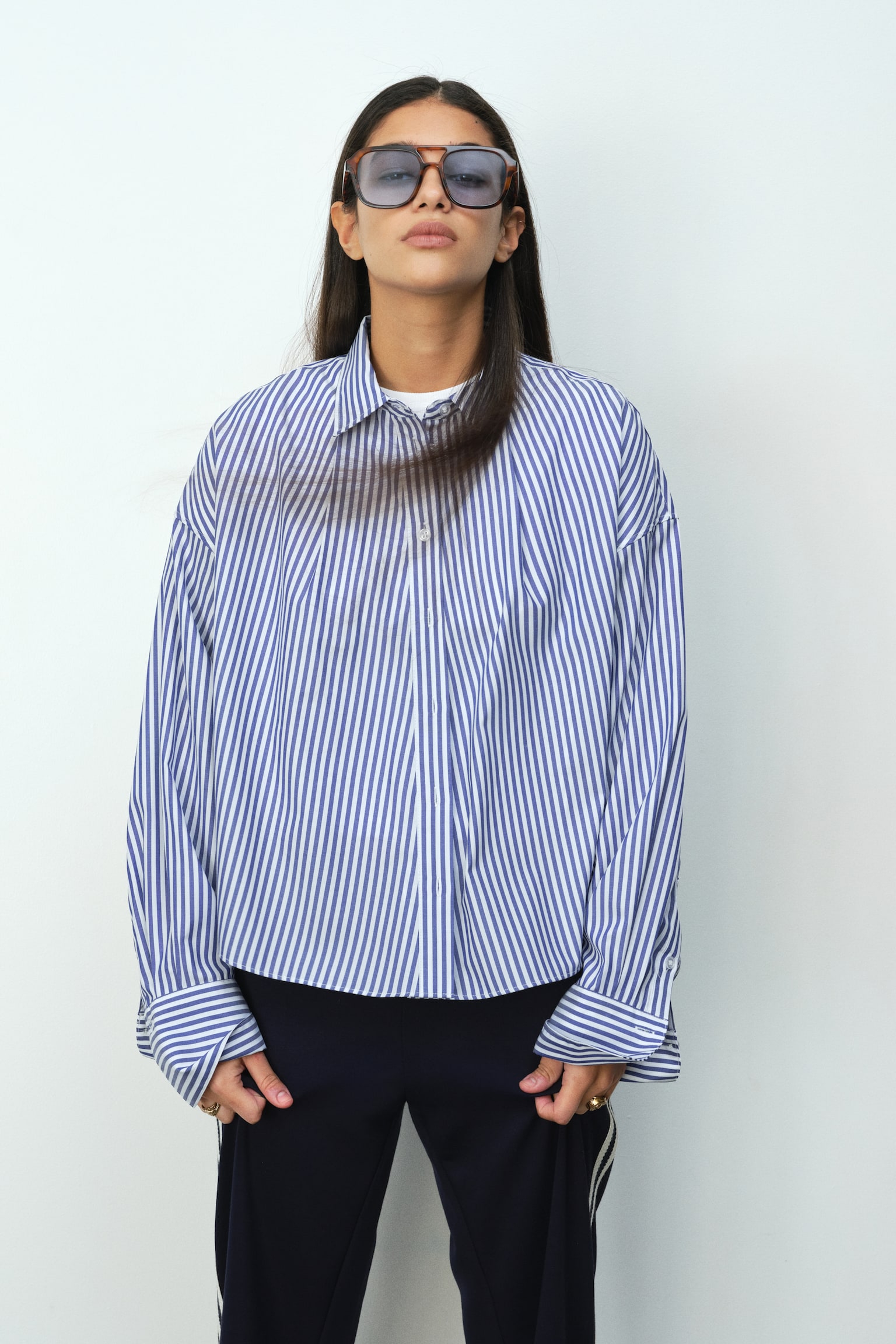 Loose-fit shirt - Blue/White striped - 6