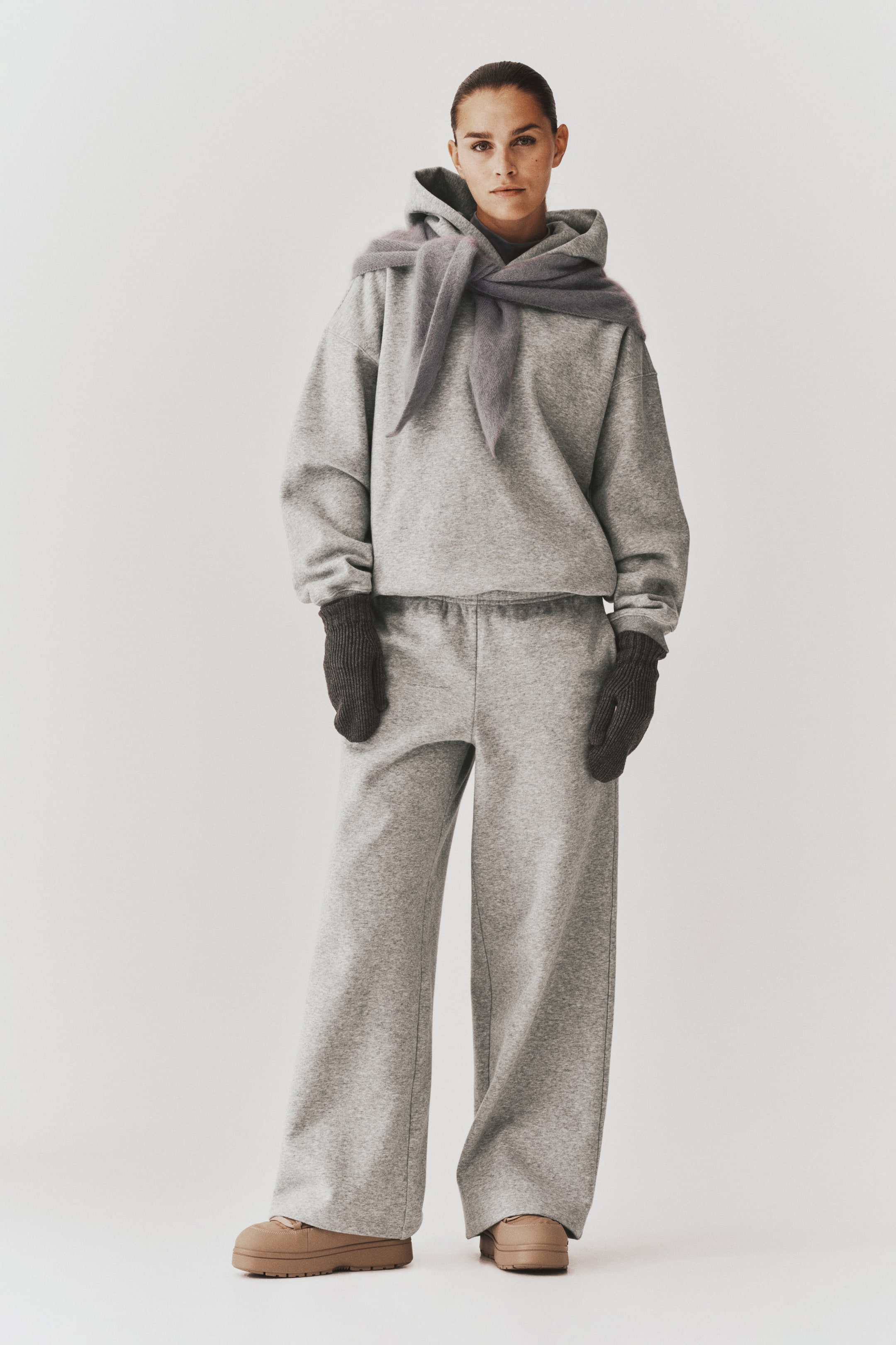 View larger image: Wide sports joggers - Light grey marl - Ladies | H&M 1