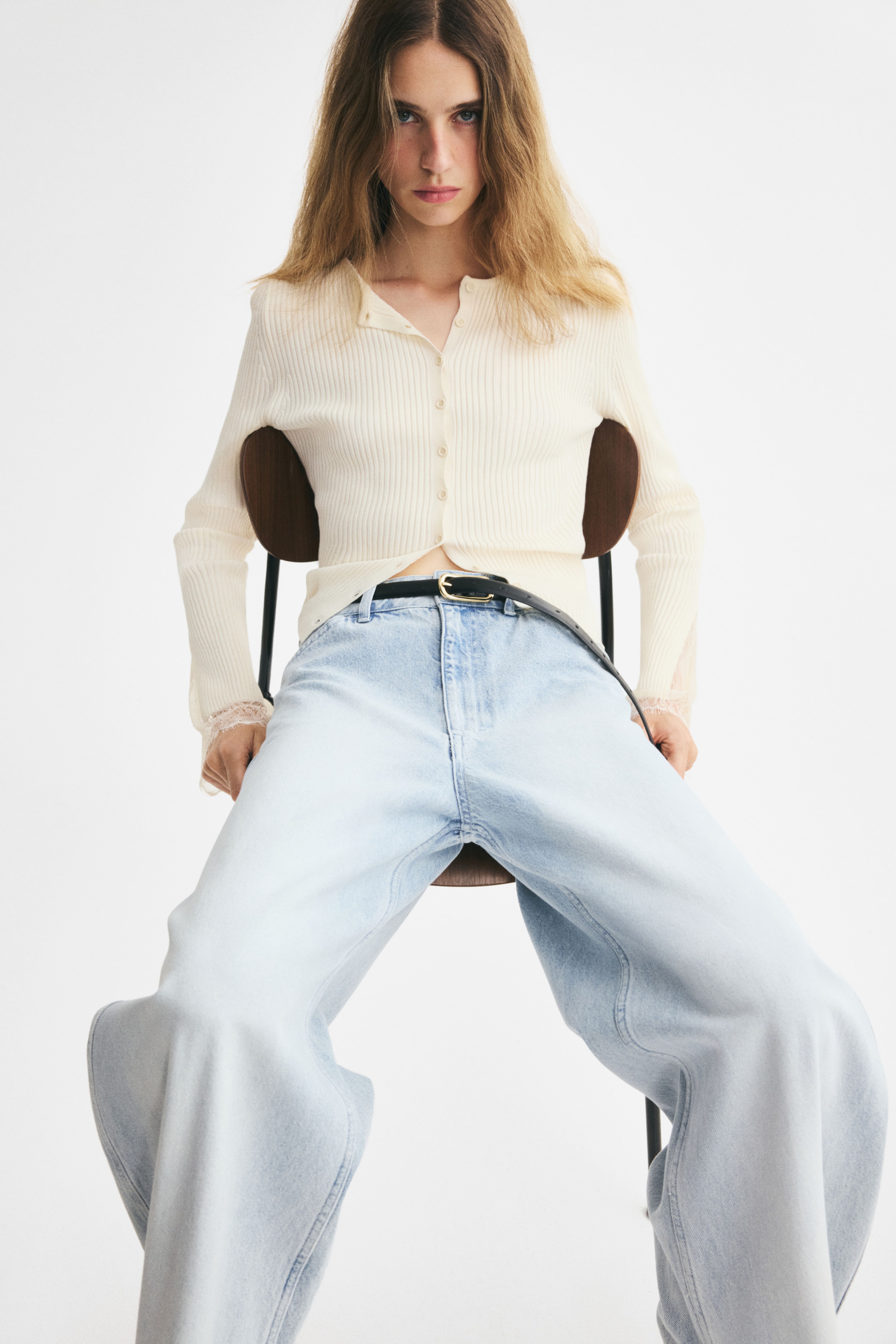 Lace-Trimmed Rib-Knit Cardigan