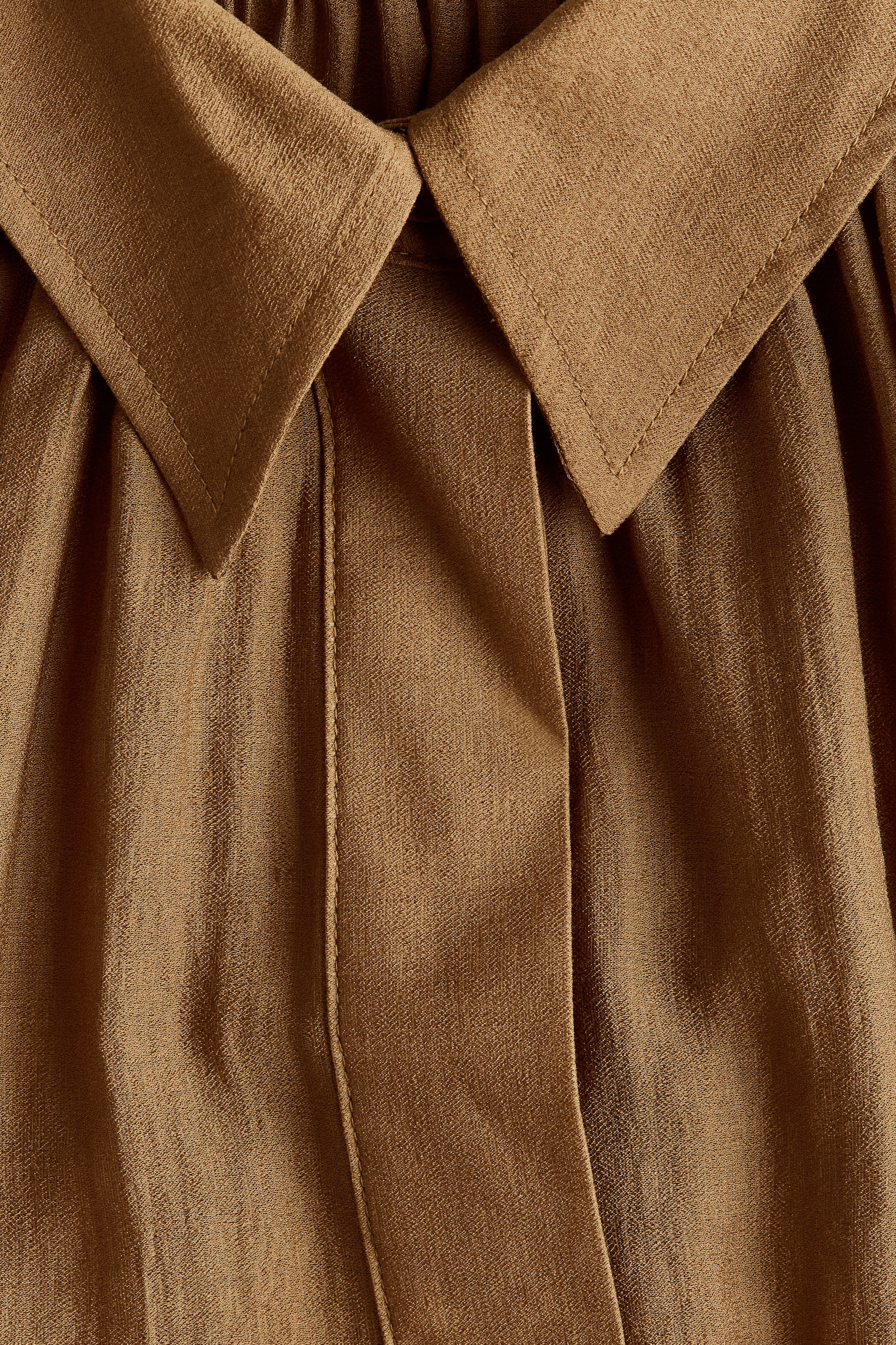 Chemise ample à cordons de serrage
