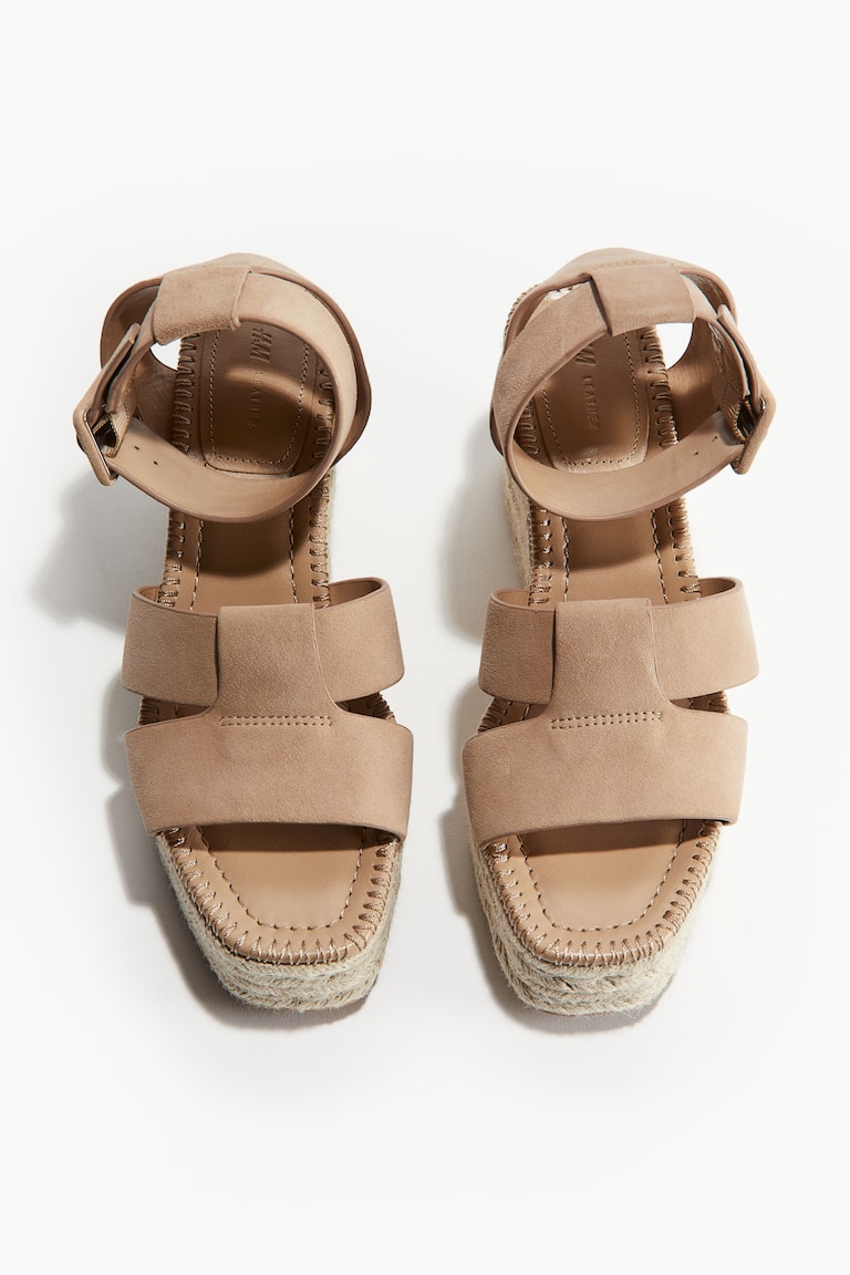 HM 25S HAVANE WEDGE SANDAL IN RED SUEDE