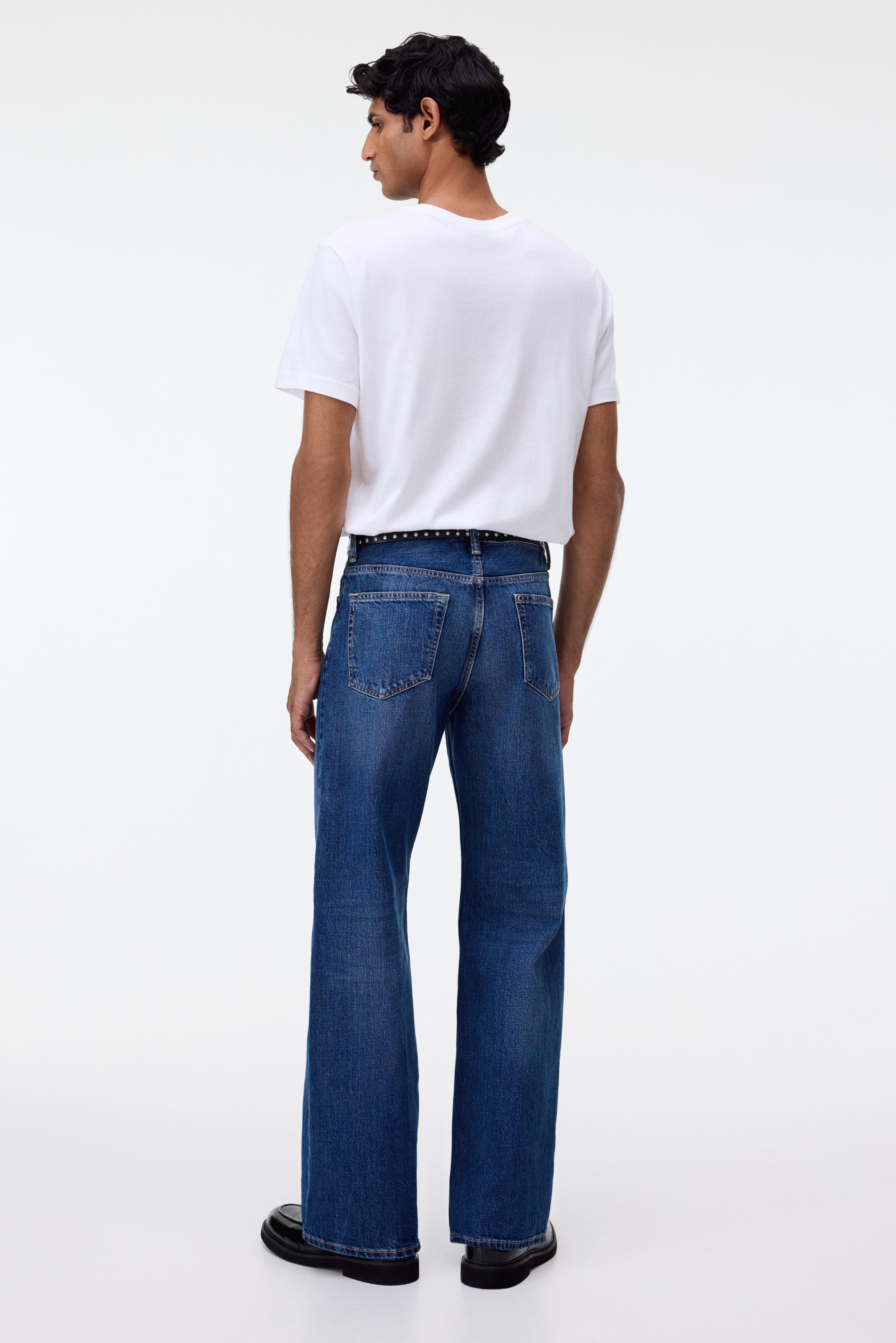 Loose Straight Jeans