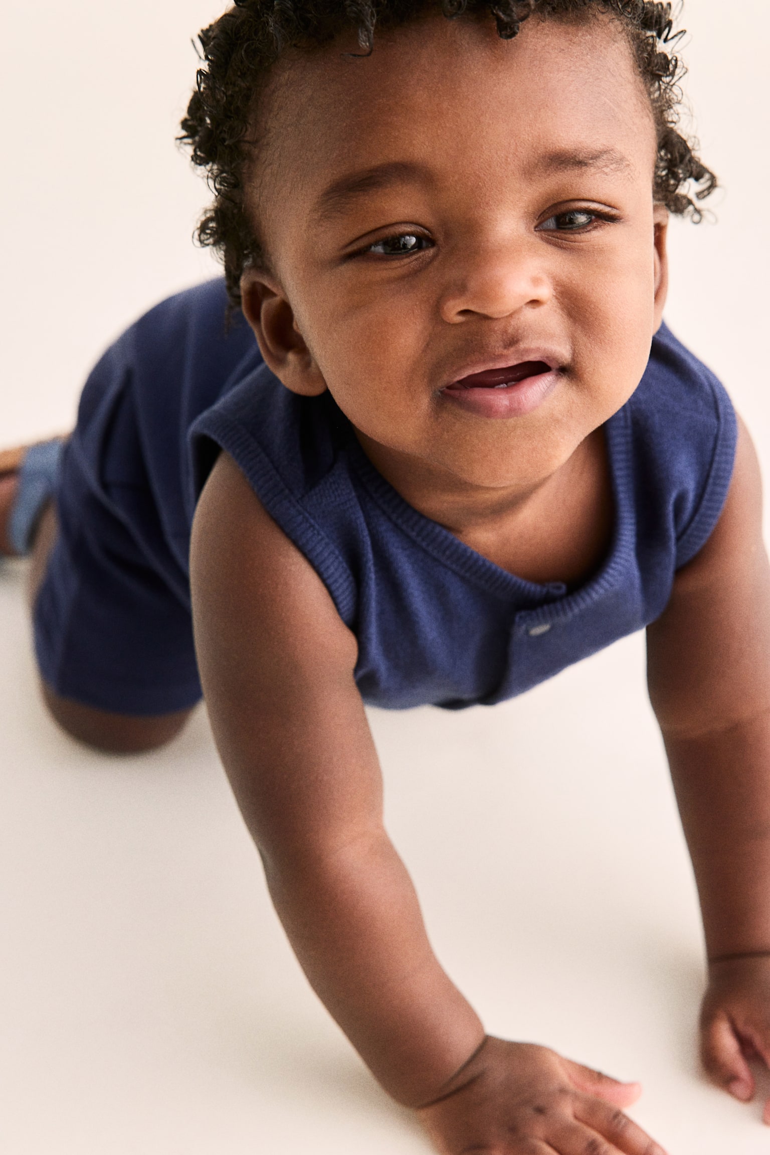 Sleeveless romper suit - Navy blue/Light beige/Palm trees - 4