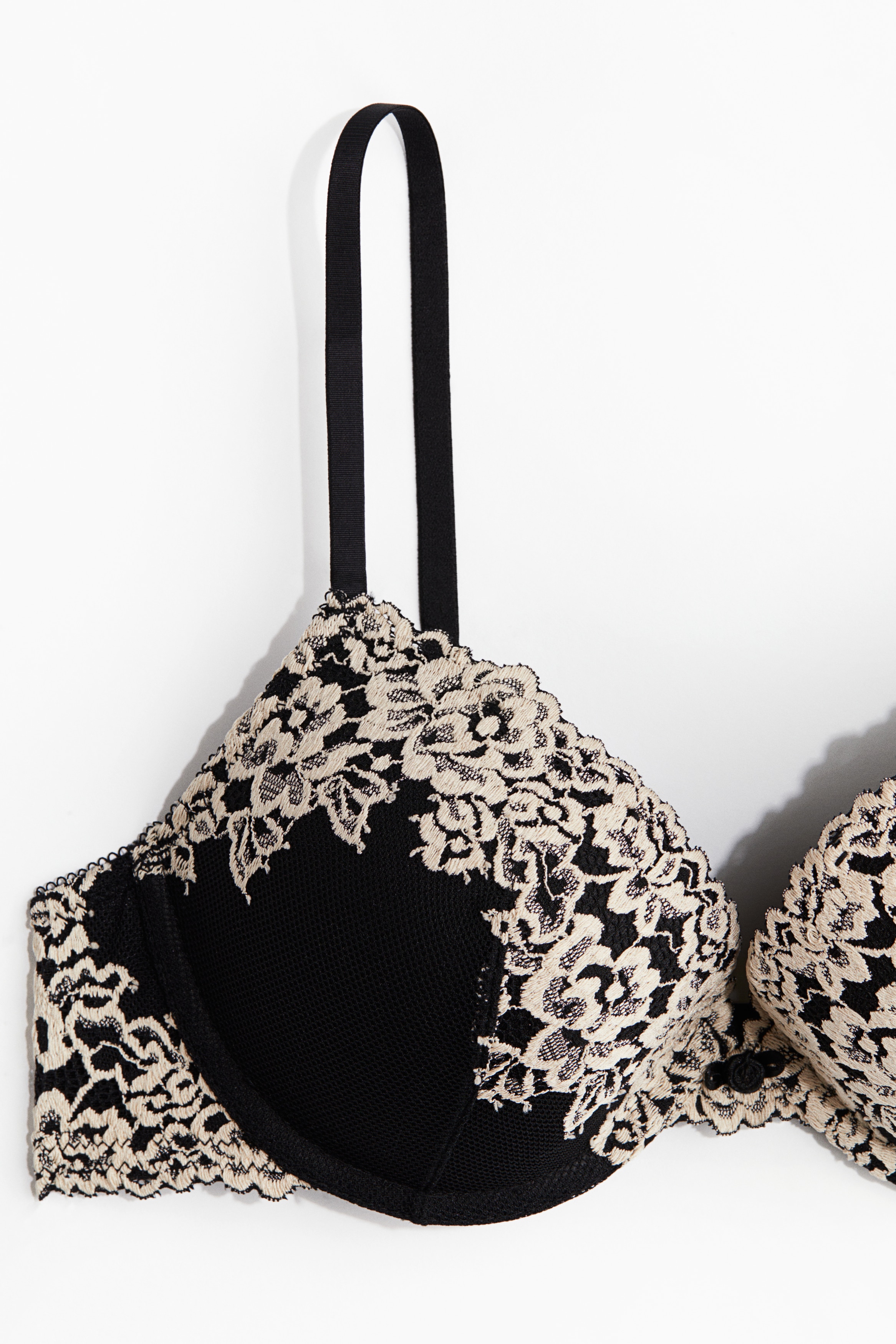 Lace push-up bra