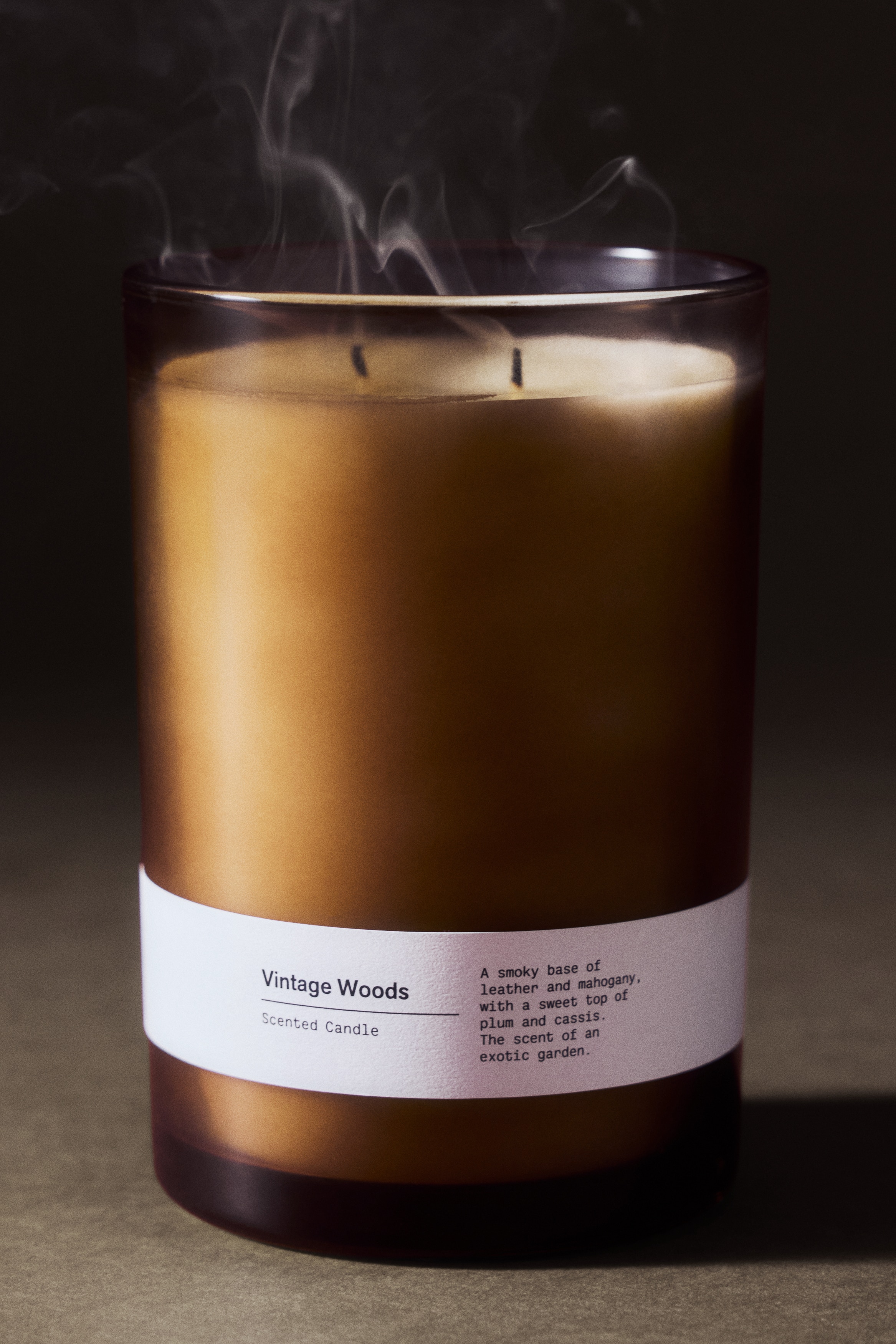Bougie parfumée à deux mèches - Vintage Woods/Sublime Patchouli/Sage Serenity/Yuzu Blossom/Crisp Cotton/Grapefruit Nectar