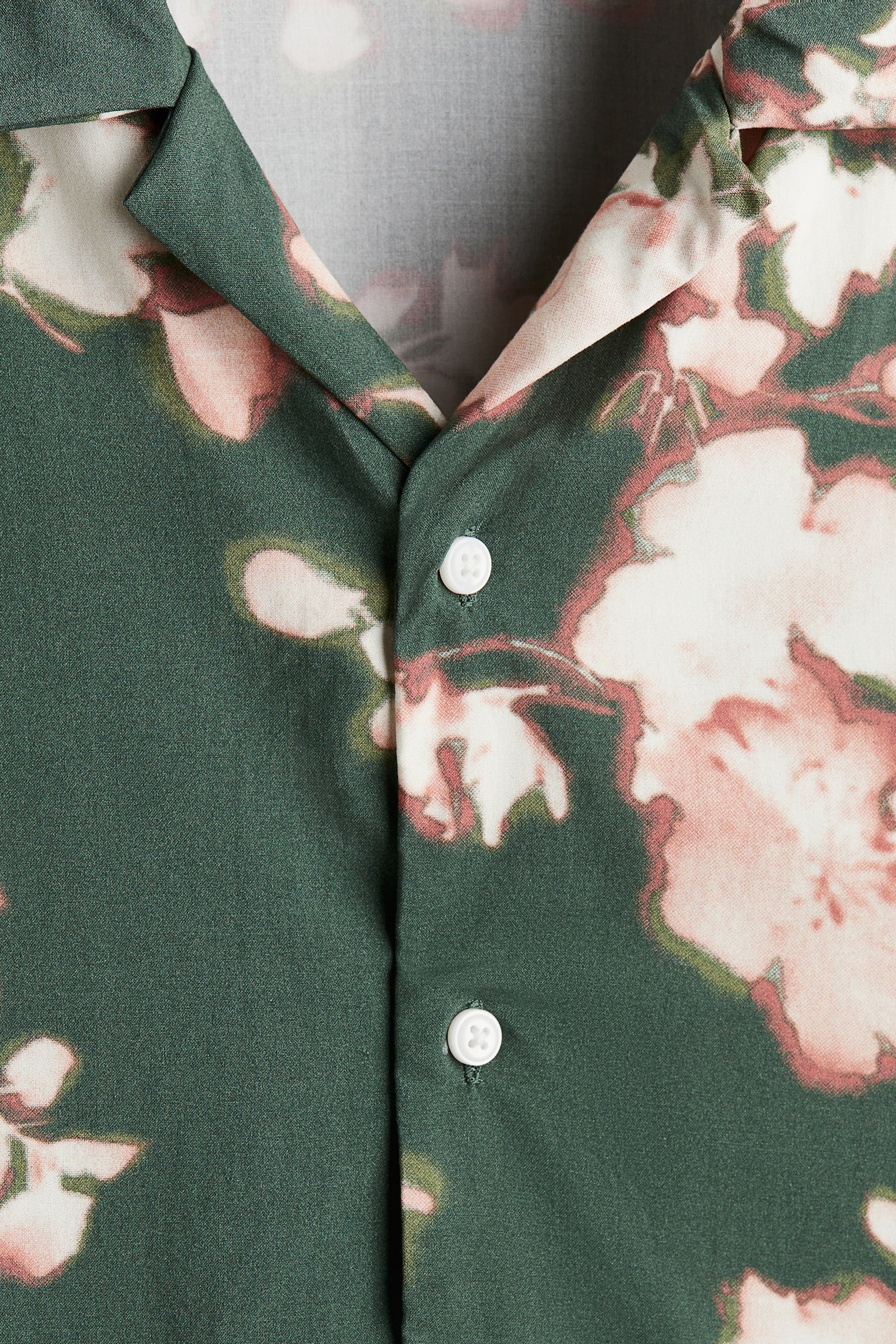 Áo sơ mi cổ hai ve có hoa văn Regular Fit - Màu xanh lá đậm/Hoa/Màu be nhạt/Hoa - 5