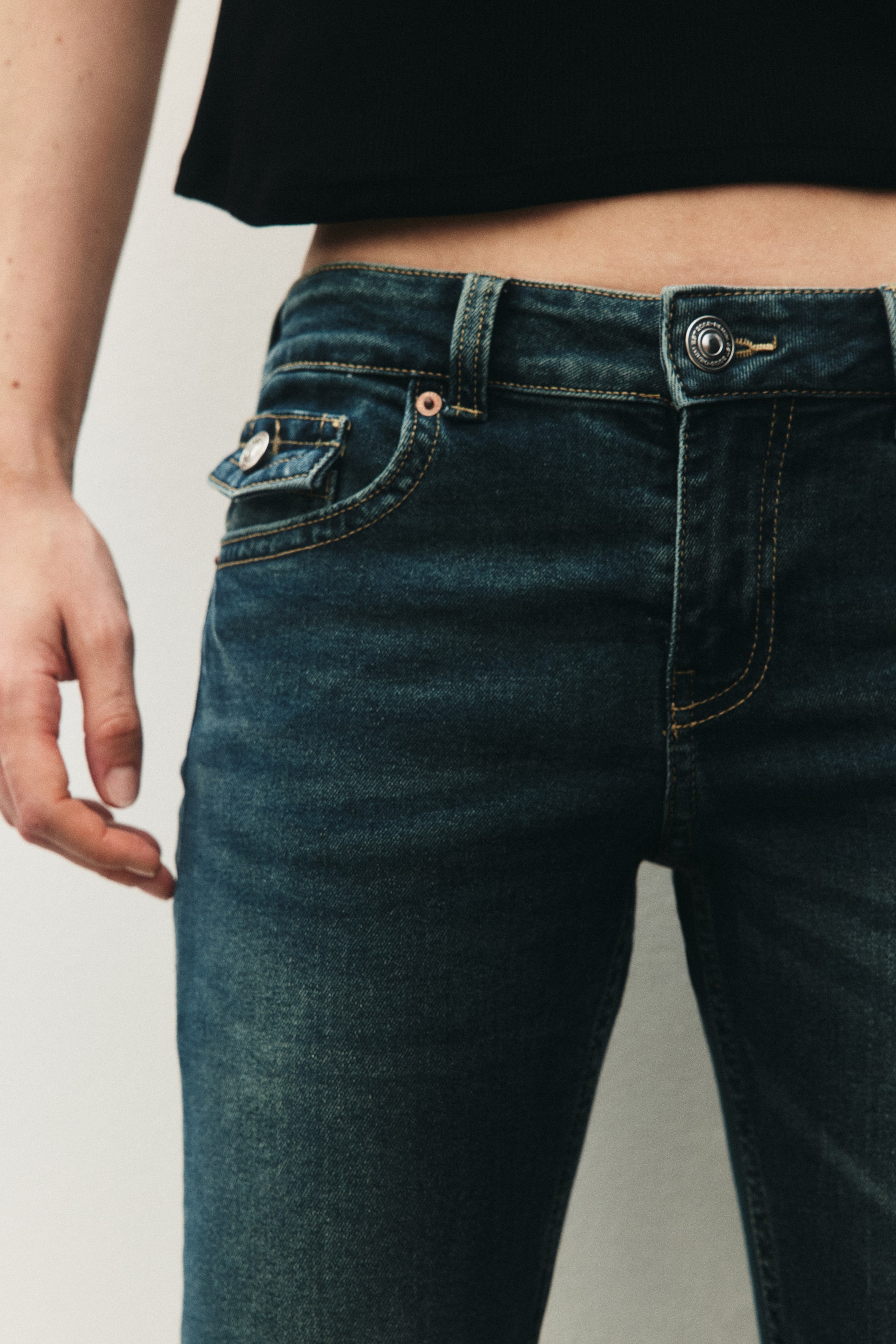 Flared Low Waist Jeans