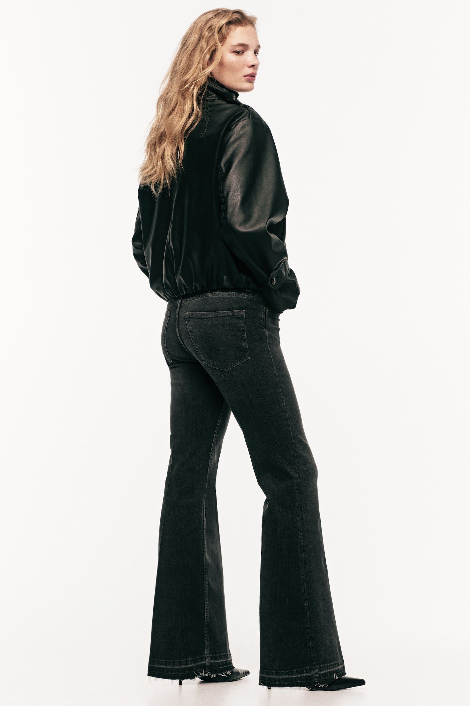 Flared High Jeans - Gris oscuro/Azul denim oscuro/Blanco/Azul denim/Azul denim/Azul denim/Azul denim/Azul denim/Azul denim claro/Azul denim oscuro - 6