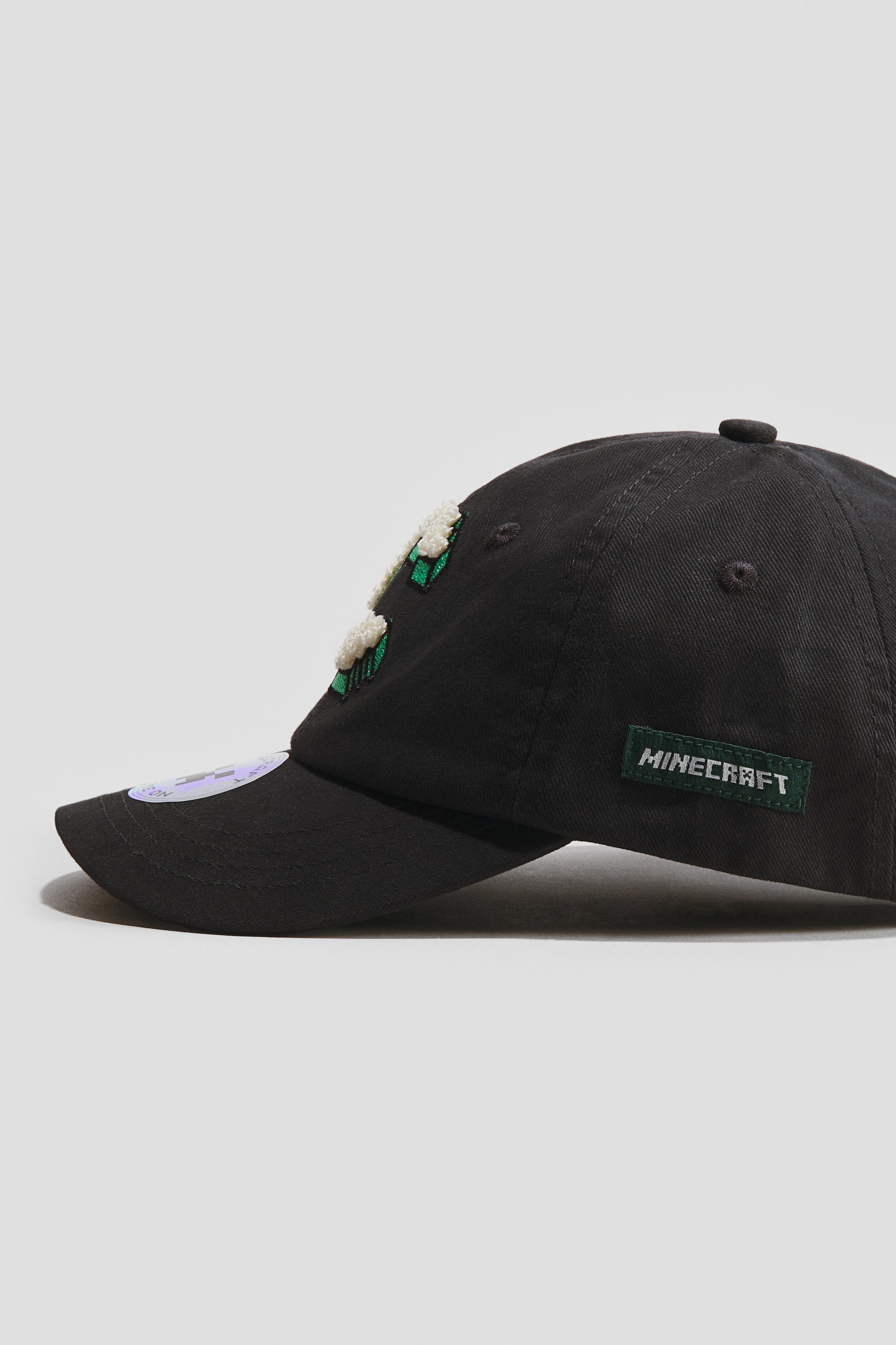 Motif-Detail Cotton Cap