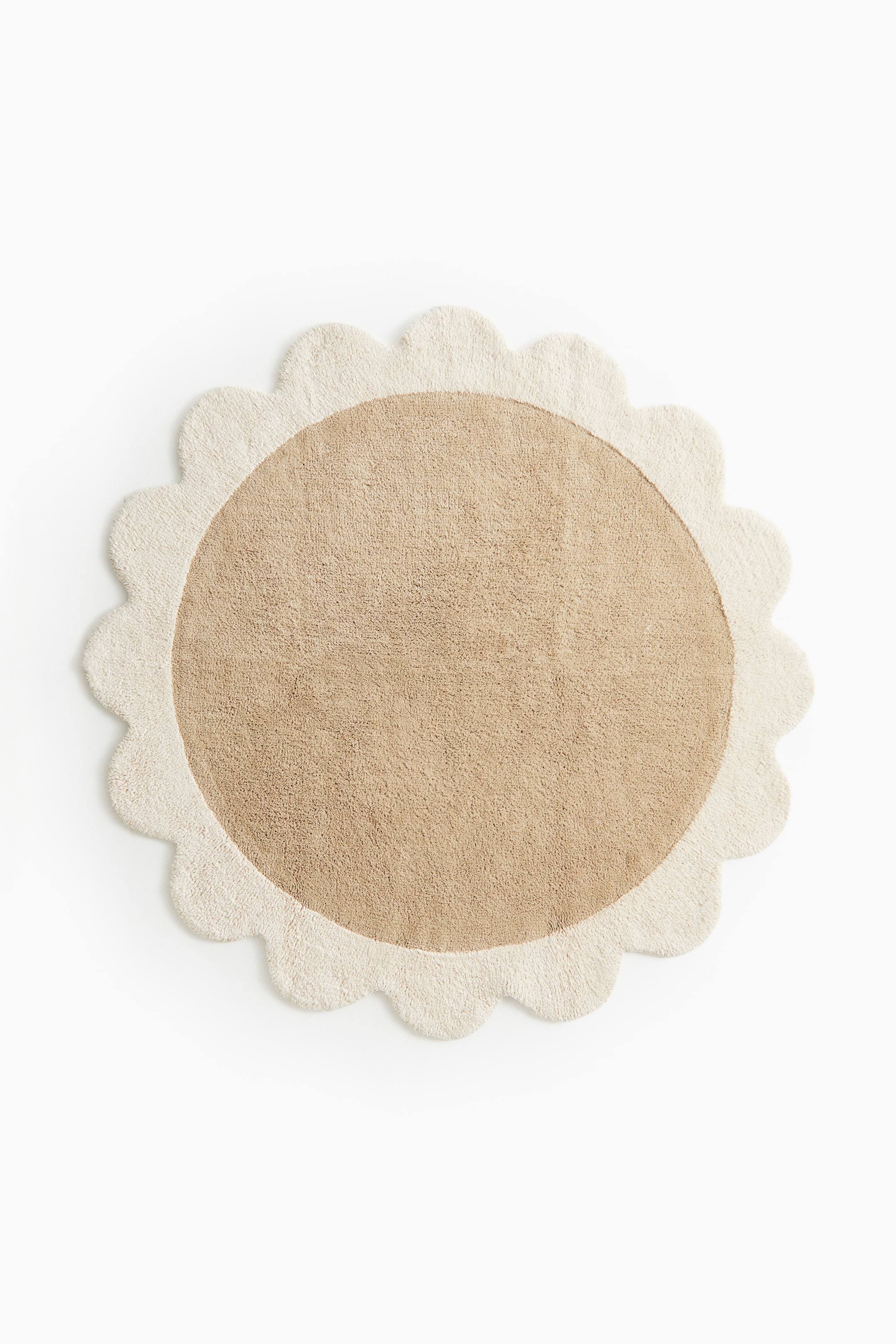 View larger image: Cotton flower-shaped rug - Beige/Flower - Home All | H&M GB 1