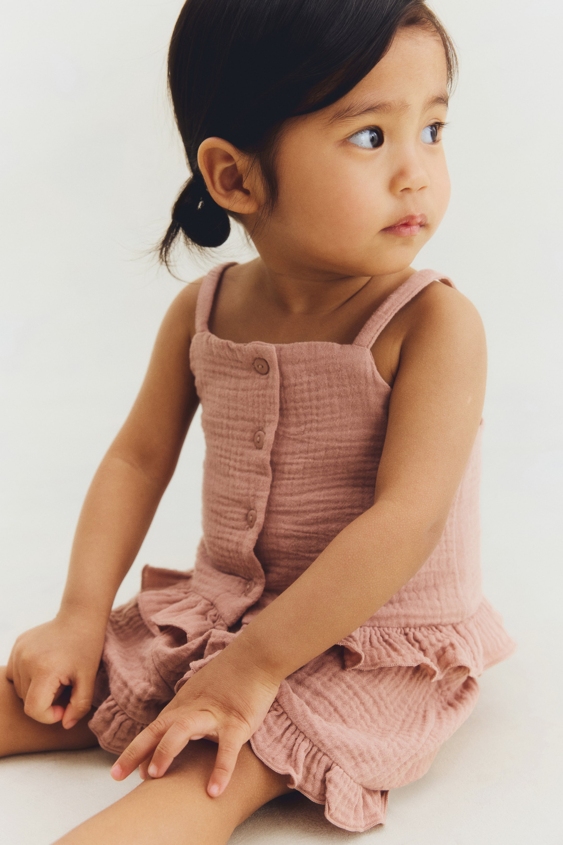 View larger image: 2-Piece Cotton Muslin Set - Light dusty pink - Kids | H&M US 1