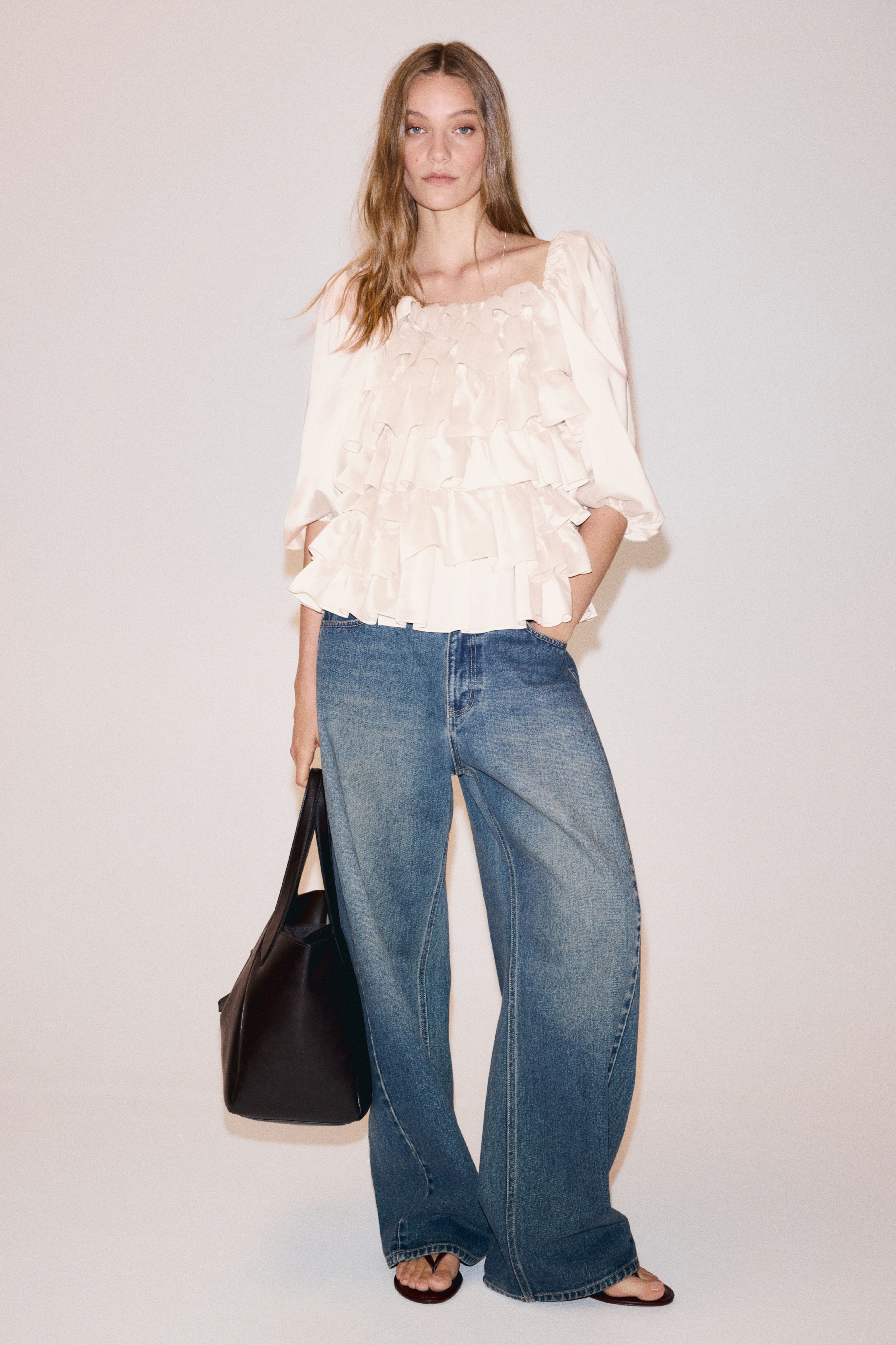 Blouse à volants plissés manches bouffantes