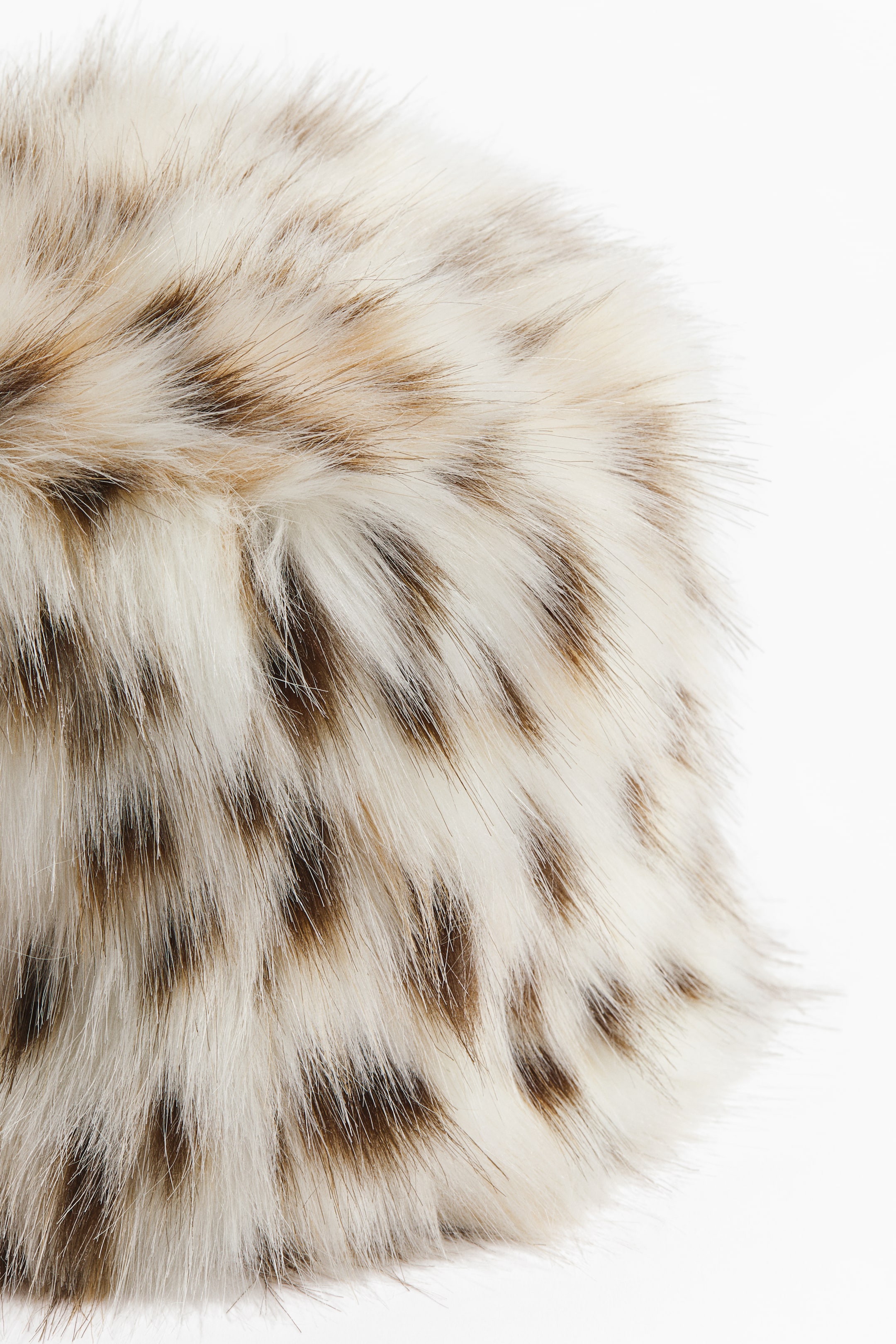 Ampliar la imagen: Gorro de pelo sintético - Crema/Diseño de leopardo - Ladies | H&M MX 2