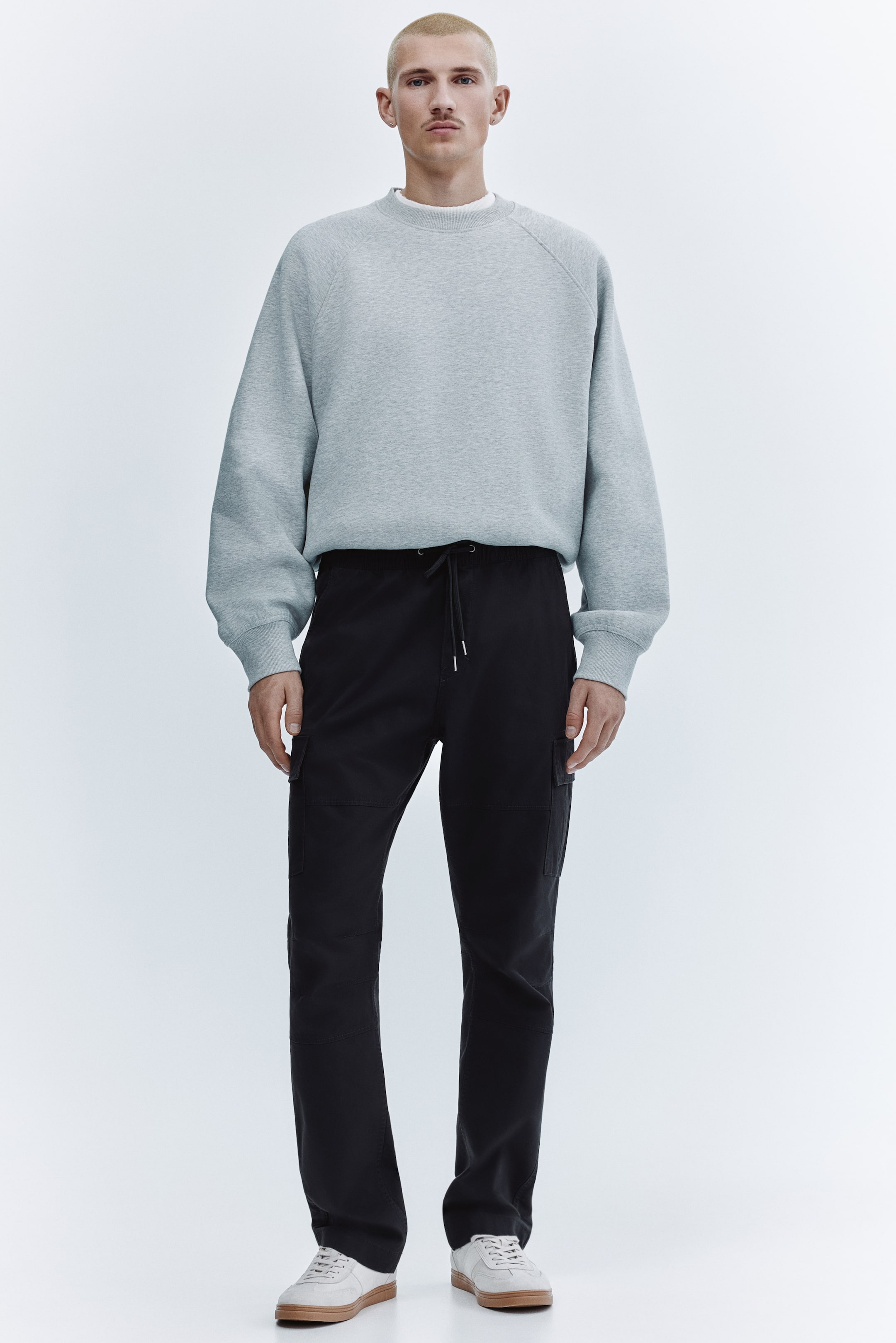 Agrandir l'image: Pantalon cargo Slim Fit - Noir - HOMME | H&M FR 1