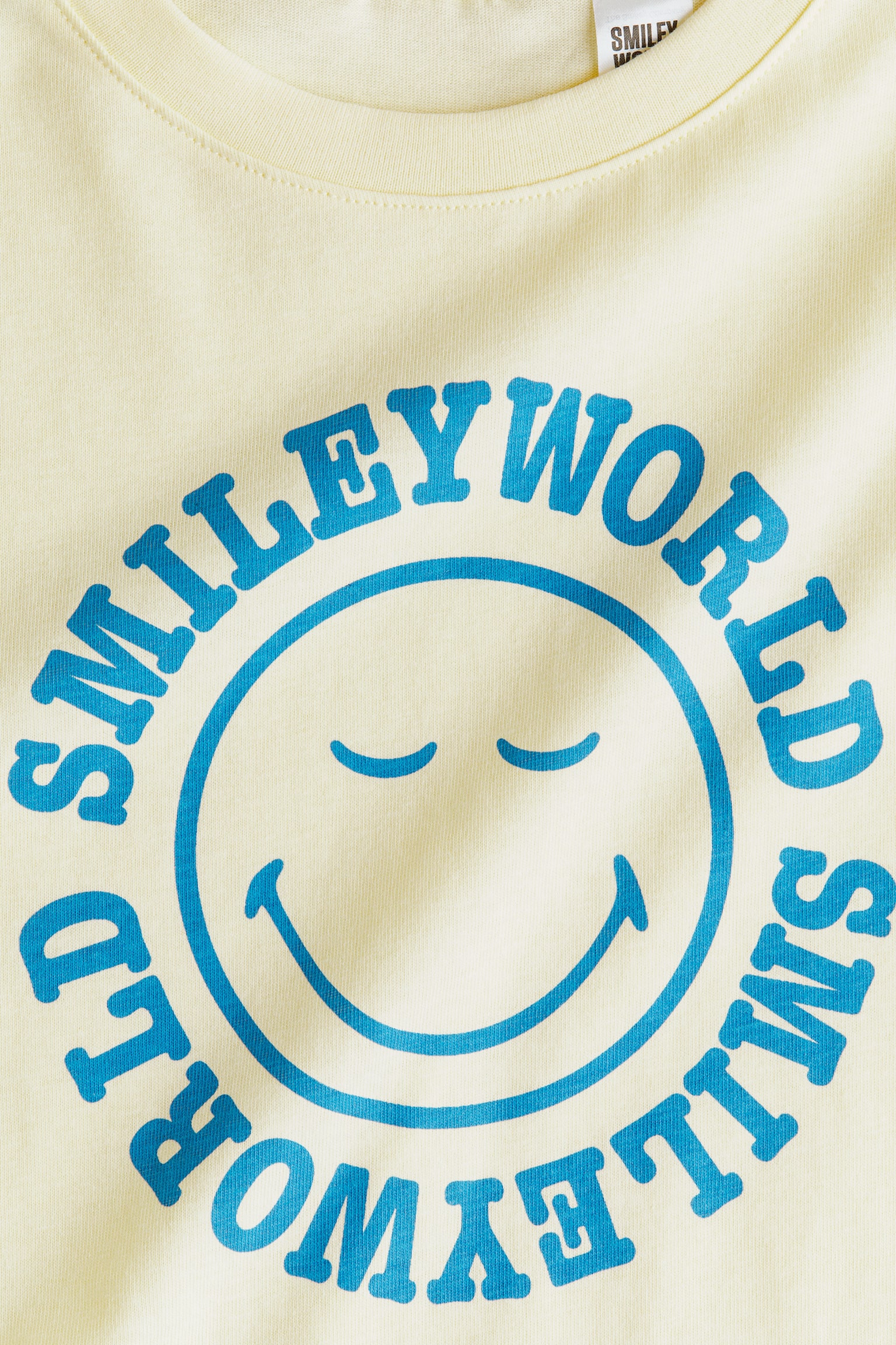 Pamučna majica sa aplikacijama - Svetložuta/SmileyWorld®/Bela/Lilo i Stič/Svetloružičasta/Miki Maus/Bela/Hello Kitty/Ljubičasta/SmileyWorld®/Tamnobež/SmileyWorld®/Bela/Garfield/Ružičasta/Badtz-Maru/Svetloružičasta/Mifi/Bela/Miki Maus/Svetloružičasta/My Melody/Bela/Maj Melodi/Crvena/Helo Kiti/Svetloplava/Lilo i Stič/Svetloružičasta/Chupa Chups/Bela/Capy Fun - 3