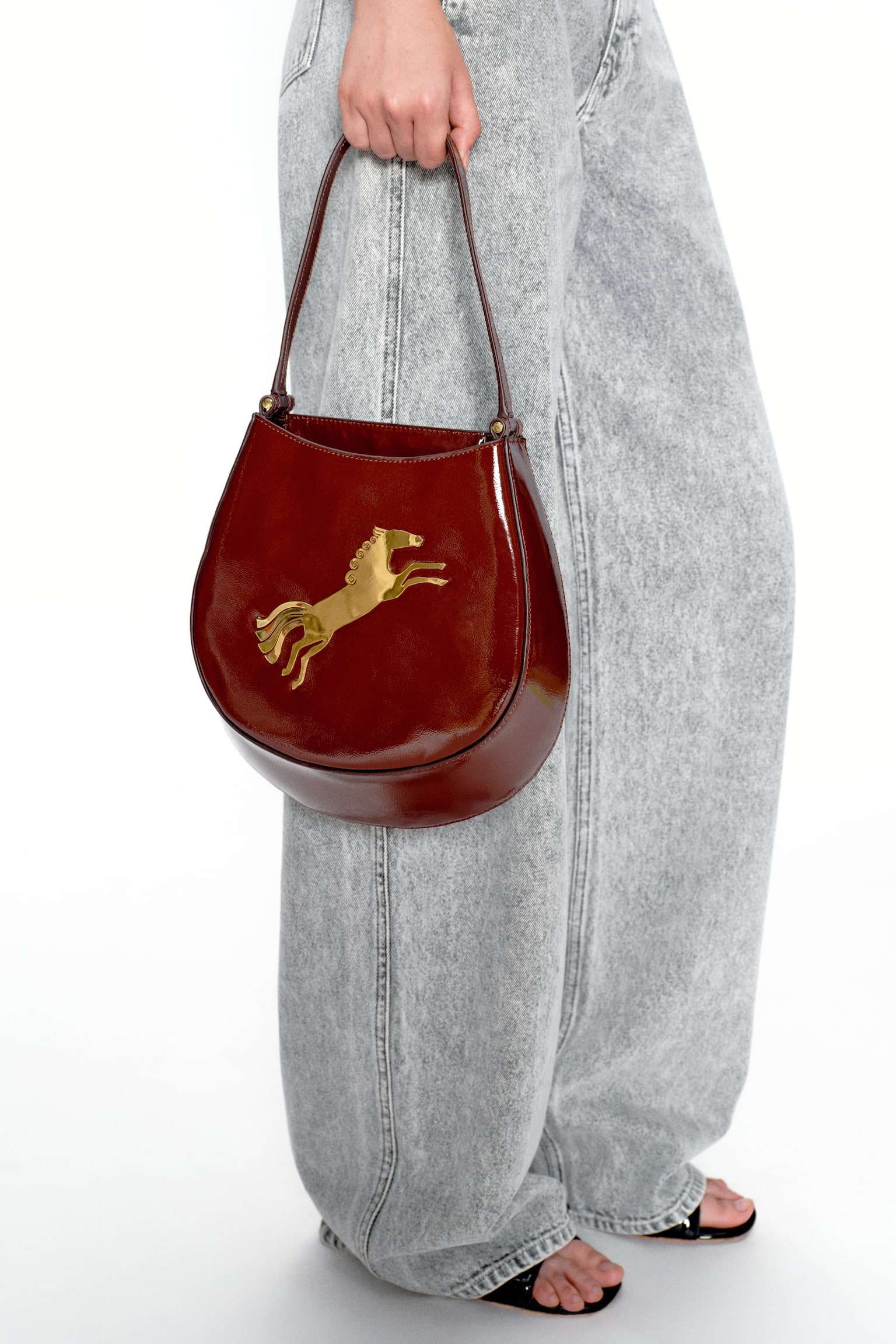 배지 디테일 핸드백 - 버건디/다크 퍼플/패턴 - 4