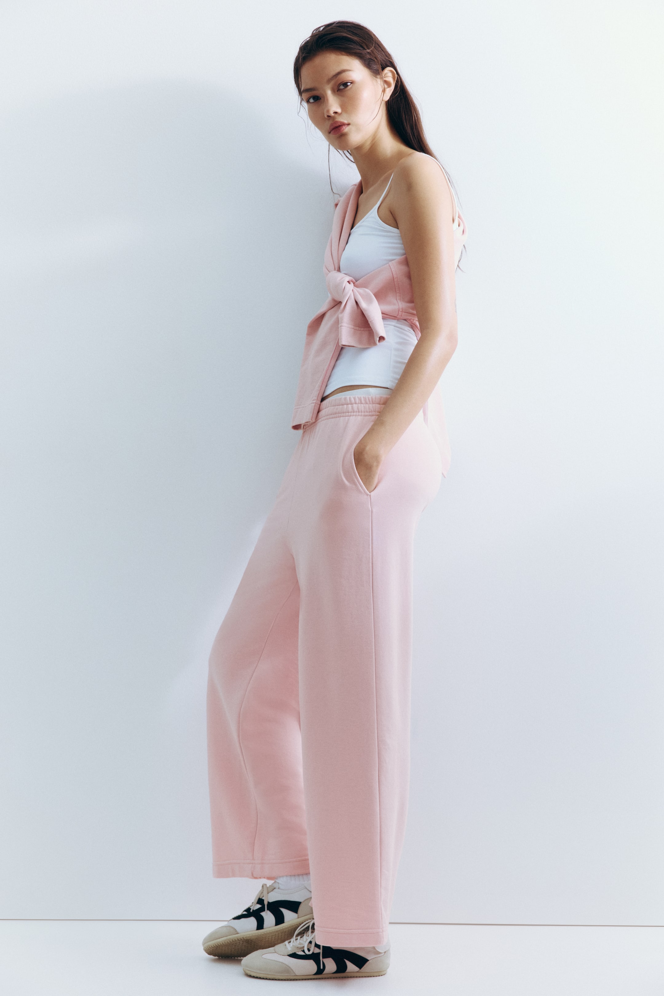 View larger image: Sweatpants - Light pink - Ladies | H&M IN 4