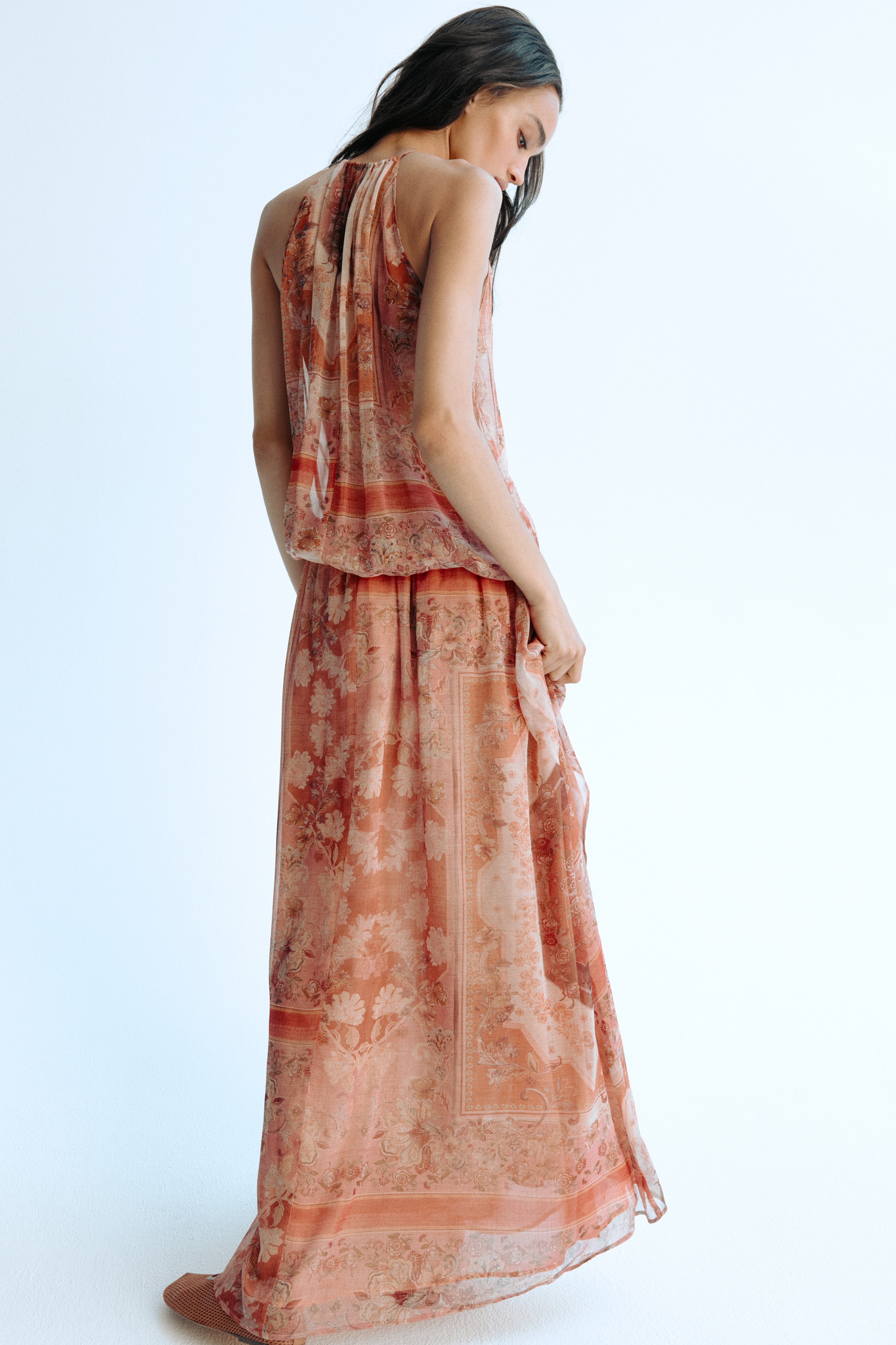 Ladies - Orange/Patterned Halterneck Dress - Size: L - H&M Ladies - Orange/Patterned Halterneck Dress - Size: L - H&M