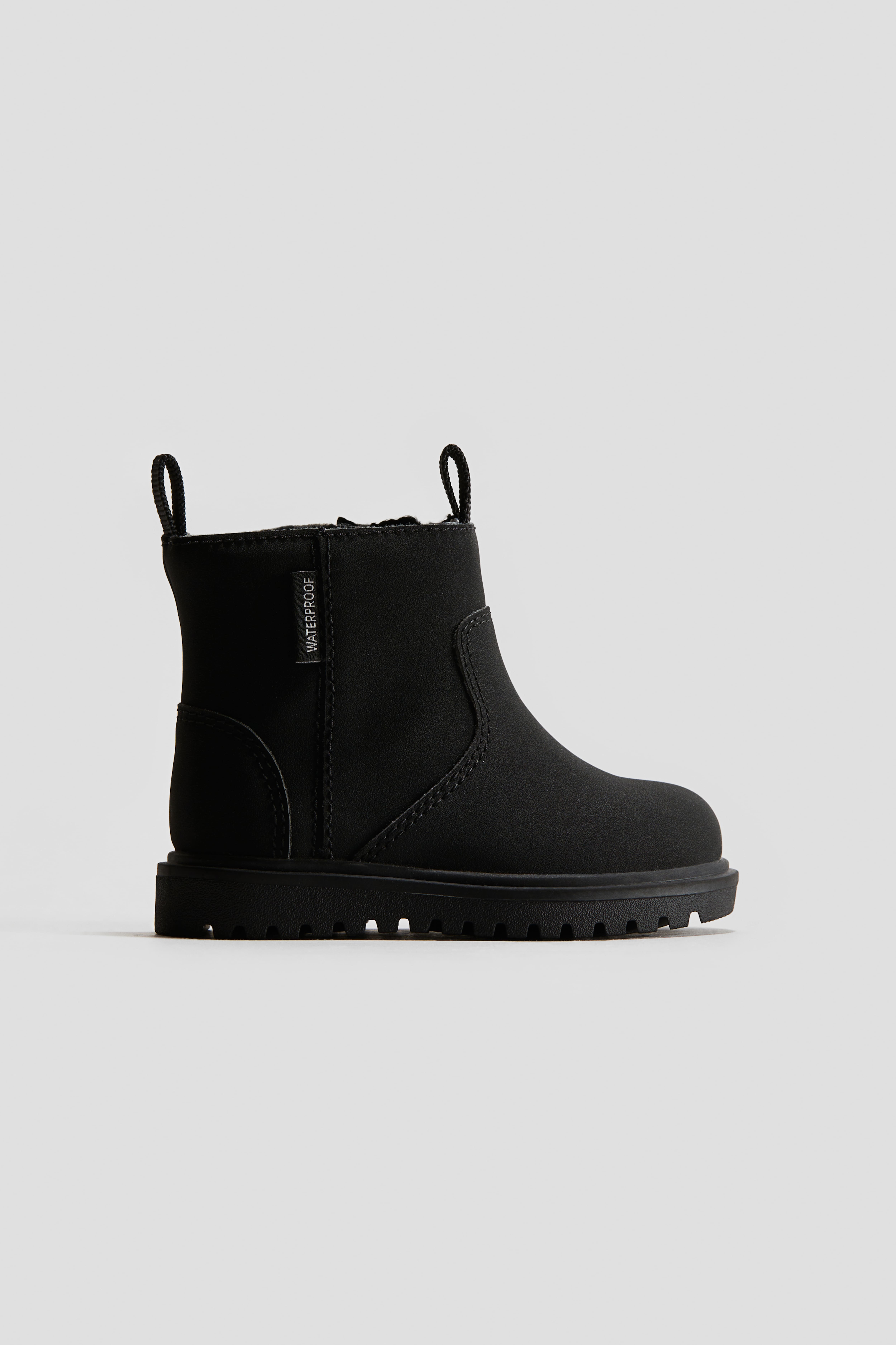 H&m boots kids hotsell