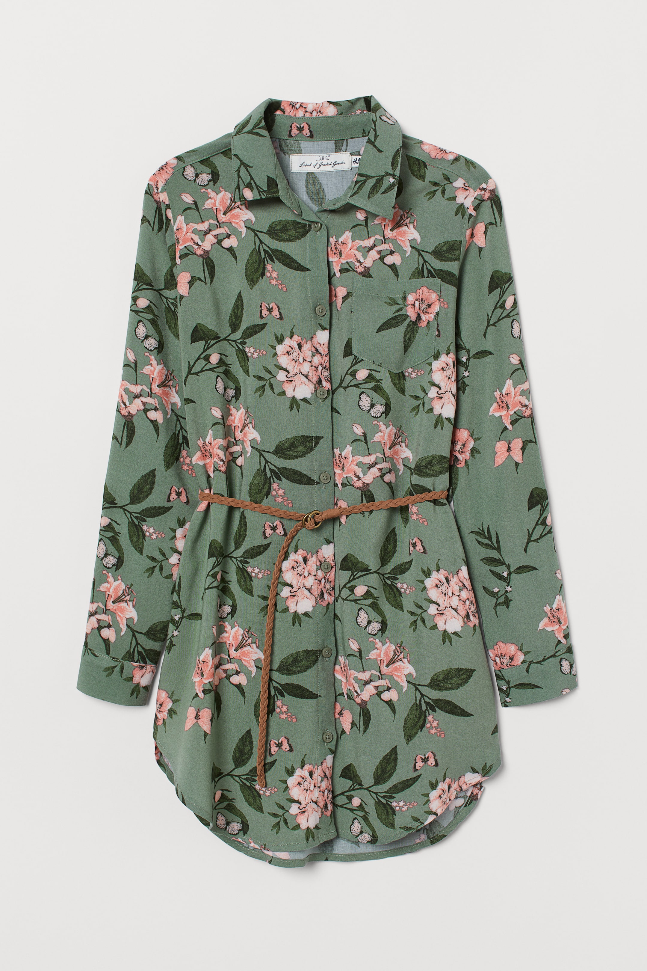 Shirt dress with a belt