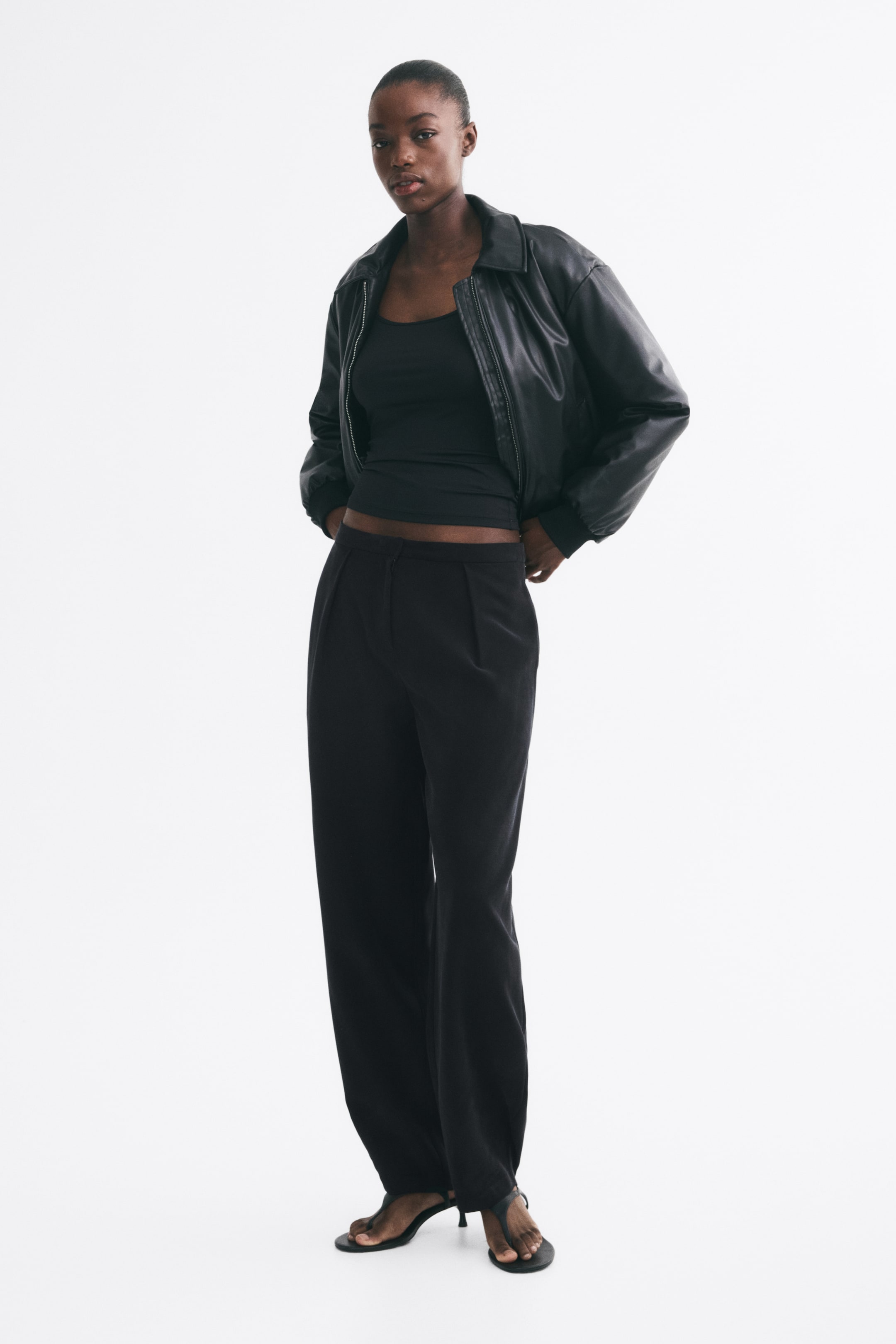 View larger image: Viscose-blend barrel trousers - Black - Ladies | H&M 1